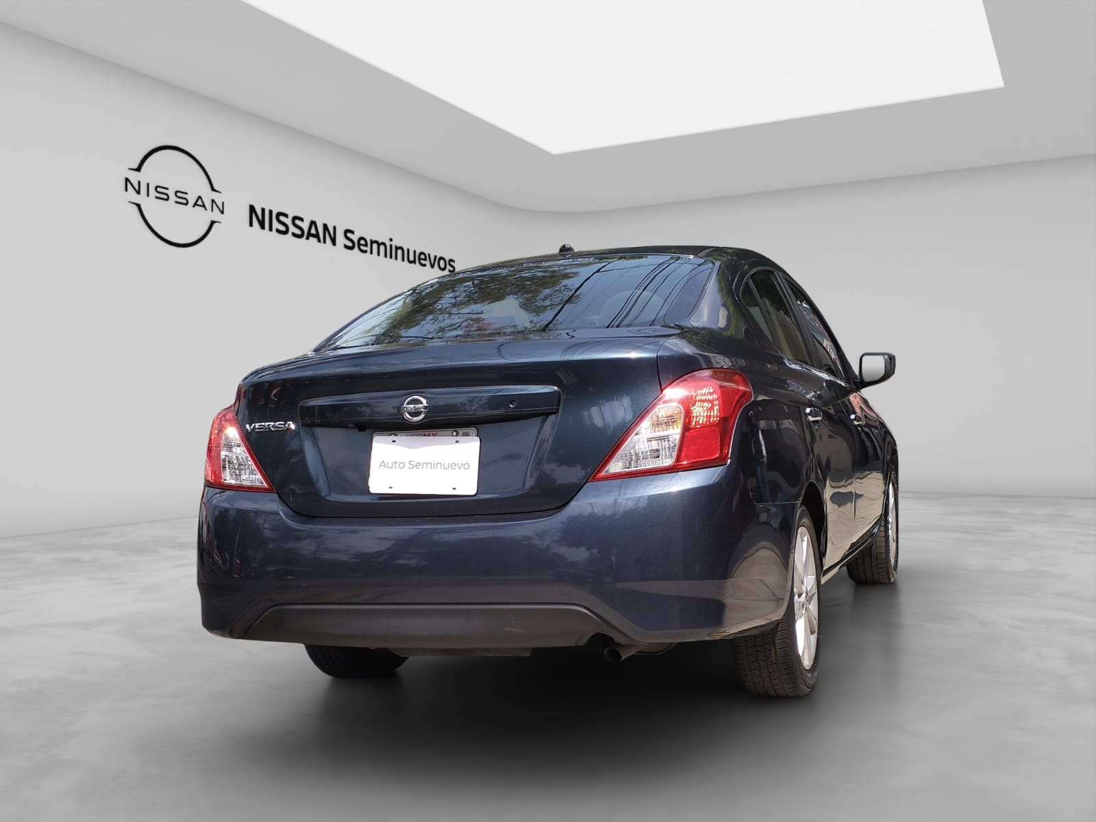 2017 Nissan Versa 1.6 Advance Mt