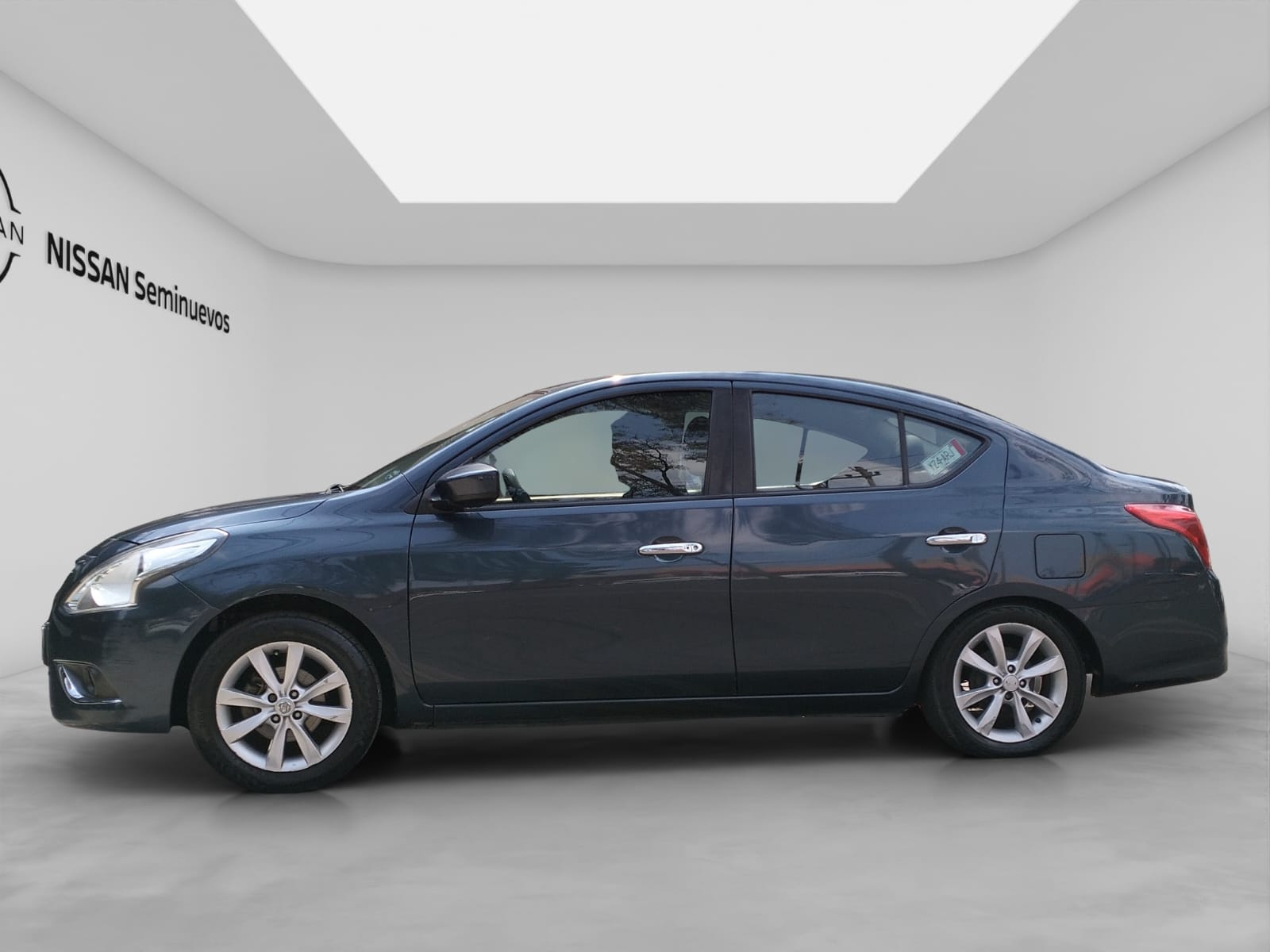 2017 Nissan Versa 1.6 Advance Mt