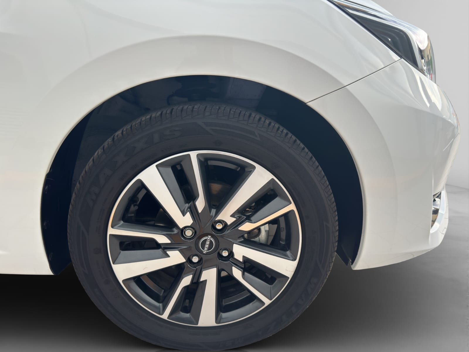 2024 Nissan Versa 1.6 Advance At