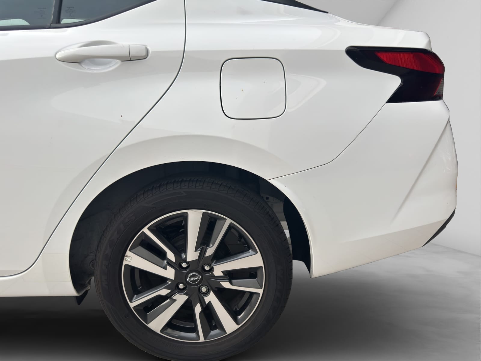 2024 Nissan Versa 1.6 Advance At