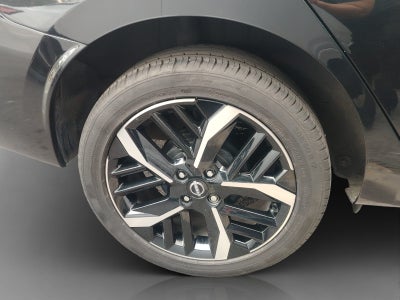 2024 Nissan Versa 1.6 SR At