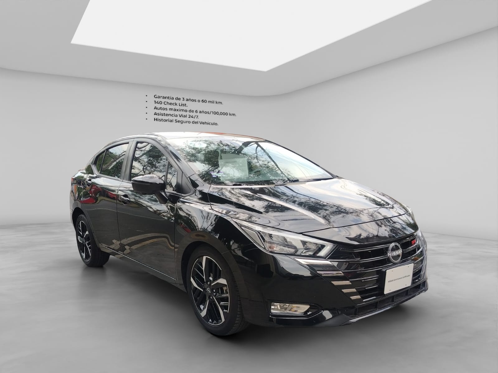 2024 Nissan Versa 1.6 SR At