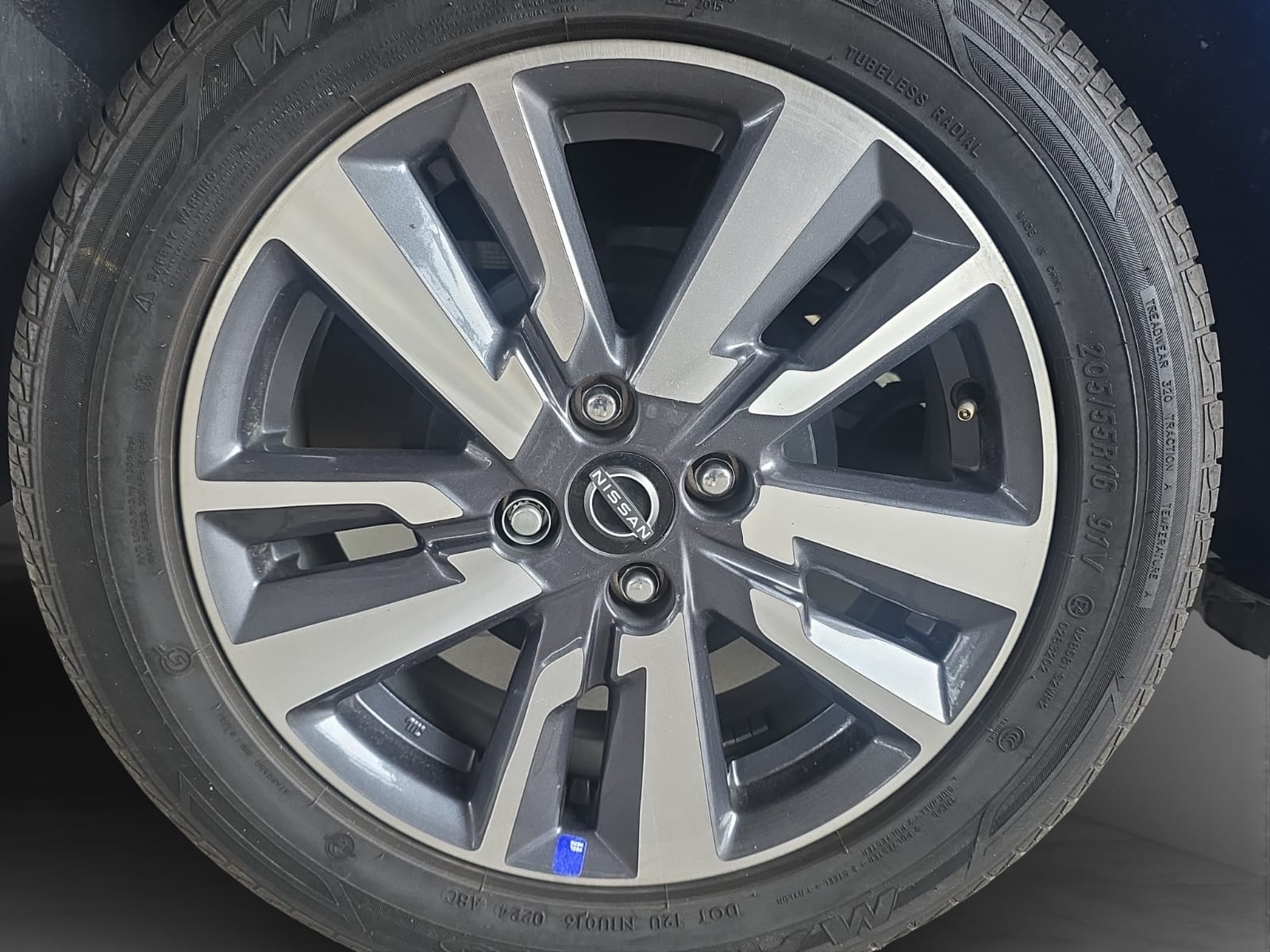 2024 Nissan Versa 1.6 Advance At