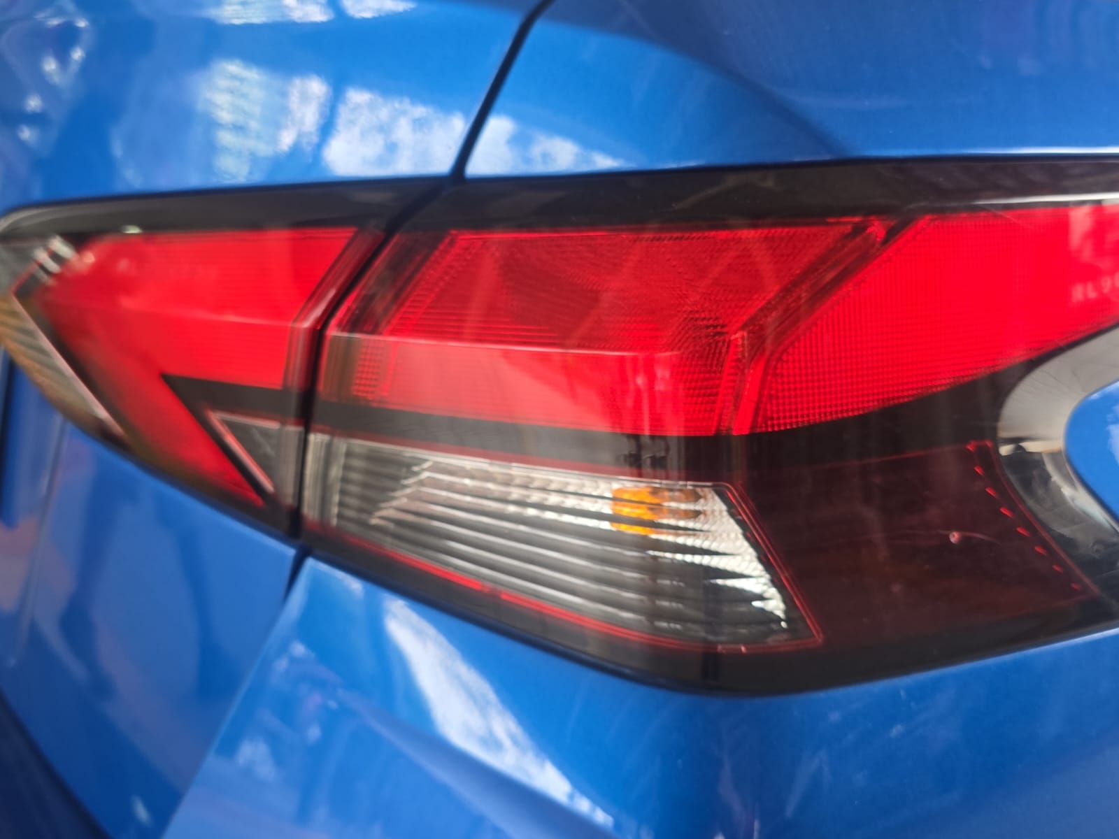 2024 Nissan Versa 1.6 Advance At