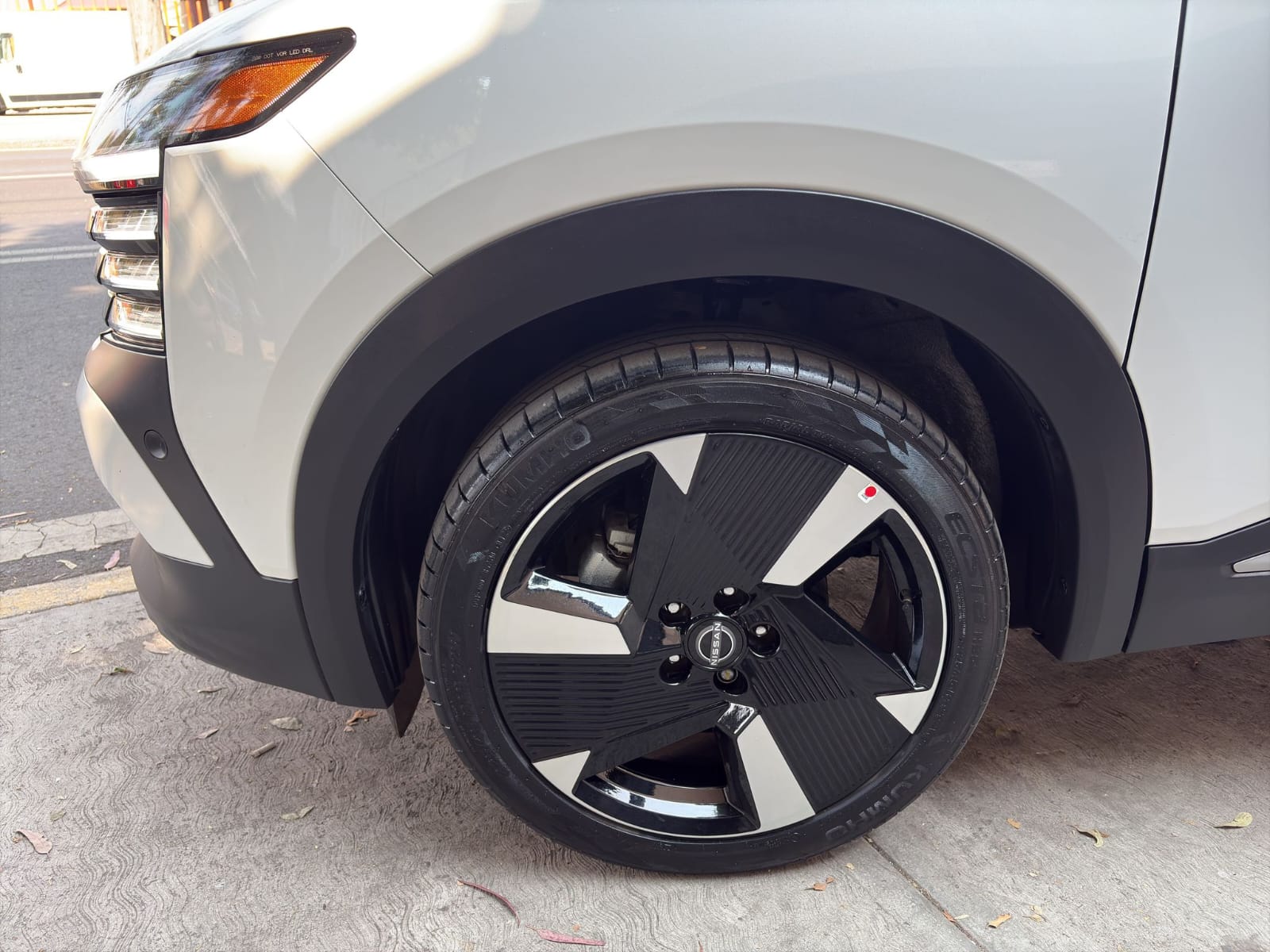 2025 Nissan Kicks 2.0 Exclusive At