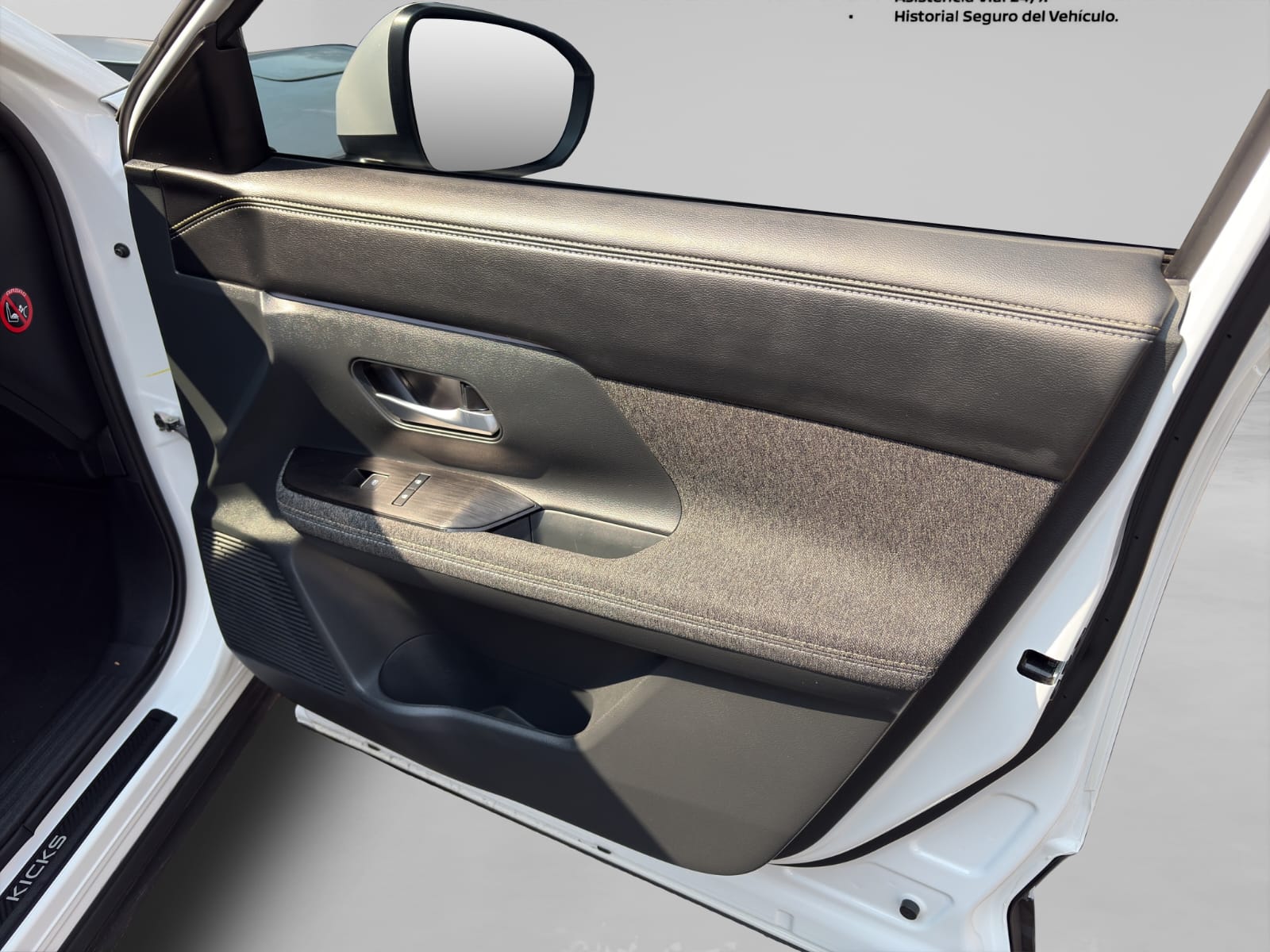 2025 Nissan Kicks 2.0 Exclusive At