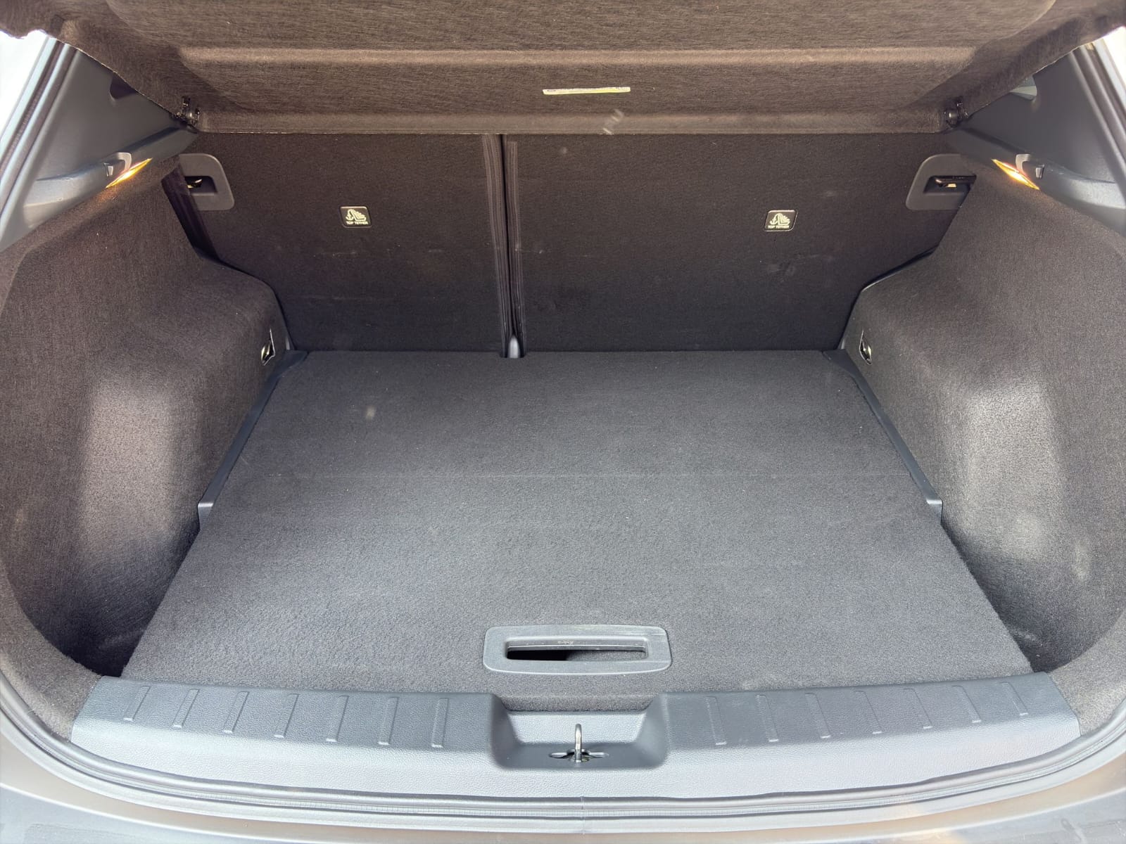 2025 Nissan Kicks 2.0 Exclusive At