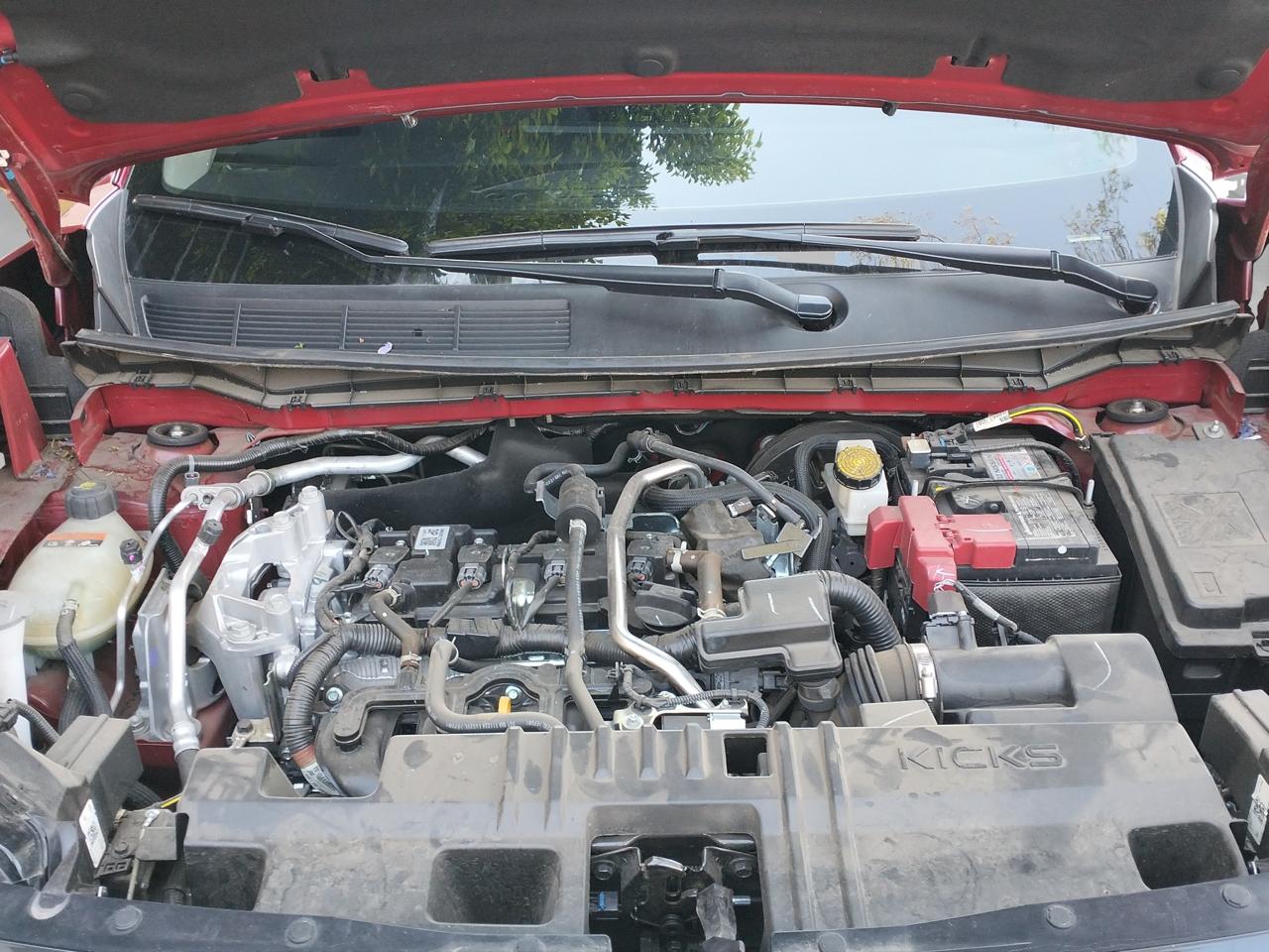 2025 Nissan Kicks 2.0 Advance At