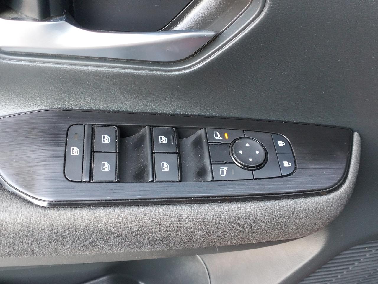 2025 Nissan Kicks 2.0 Advance At