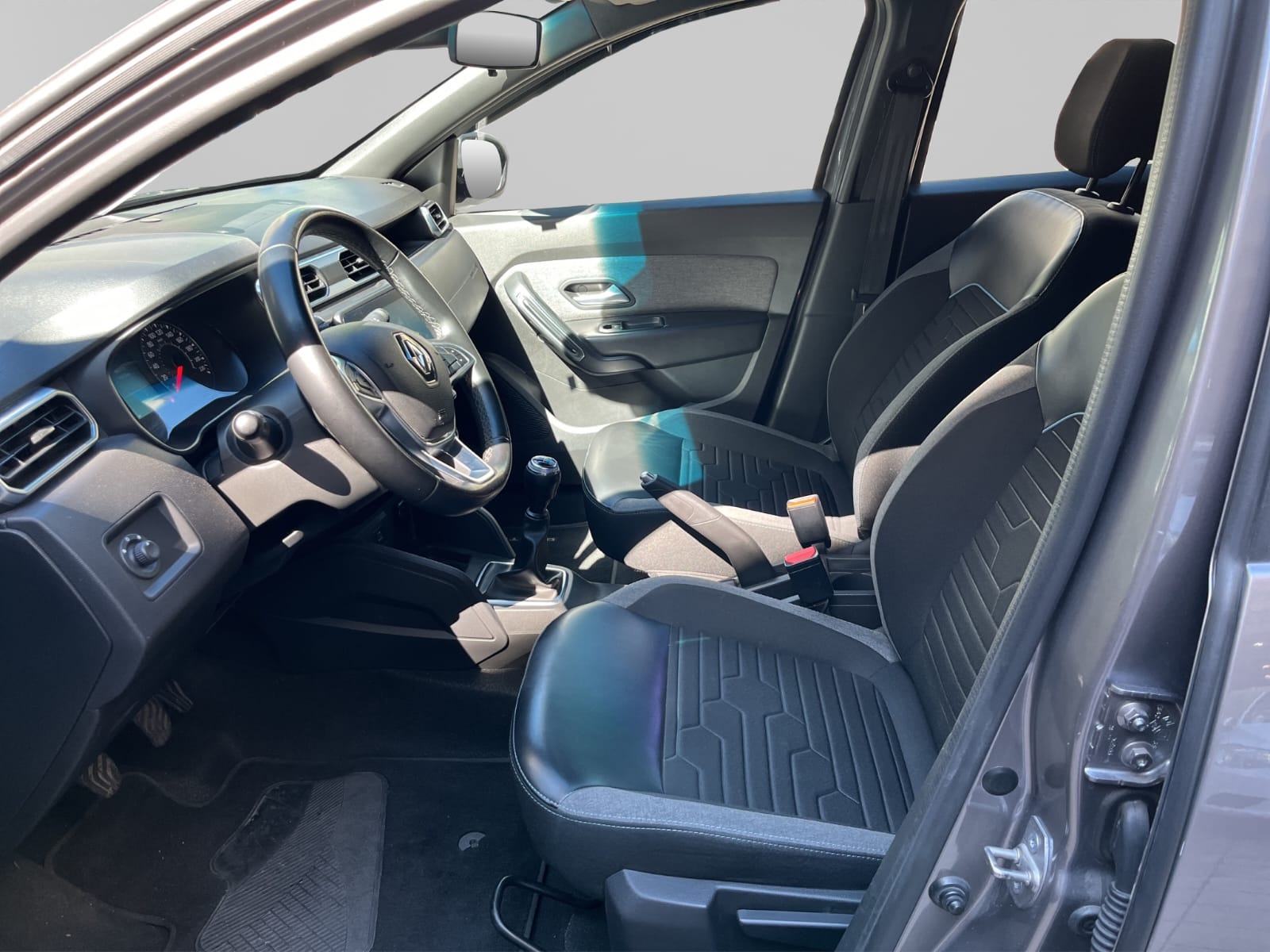 2023 Renault Duster 1.3 Iconic At