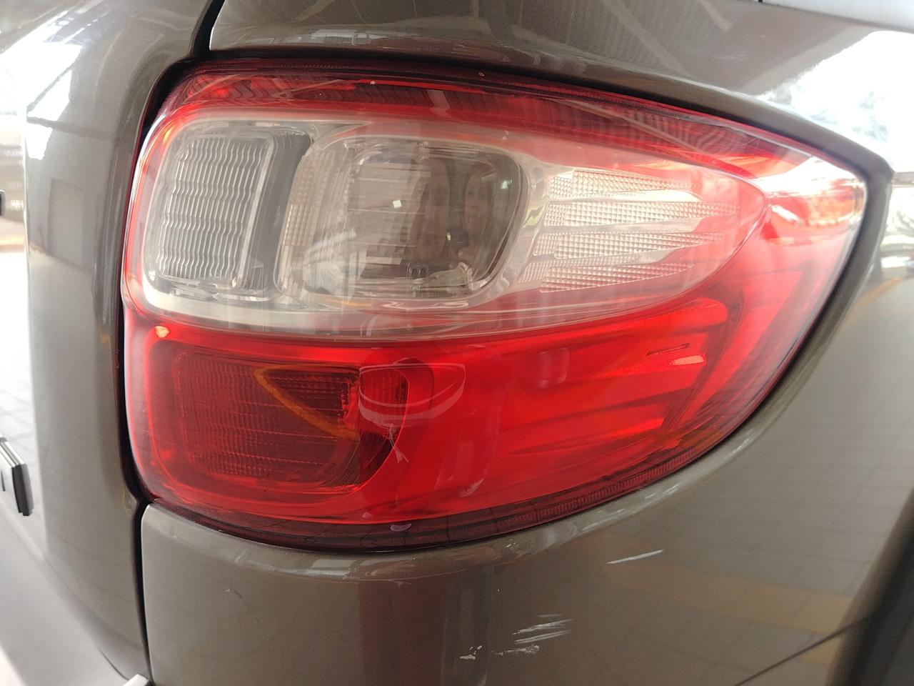 2020 Chrysler 200 CLUB CAB