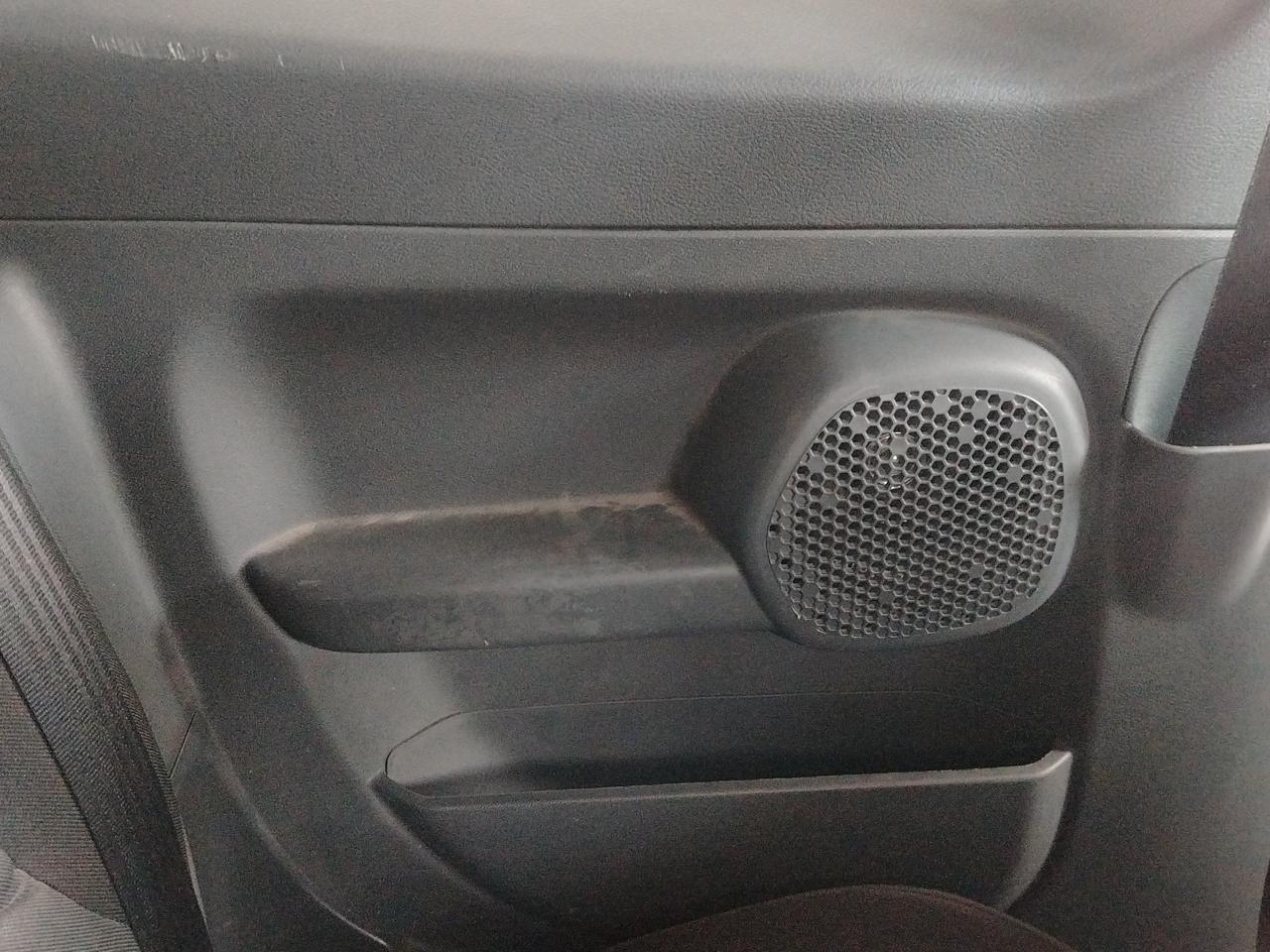 2020 Chrysler 200 CLUB CAB