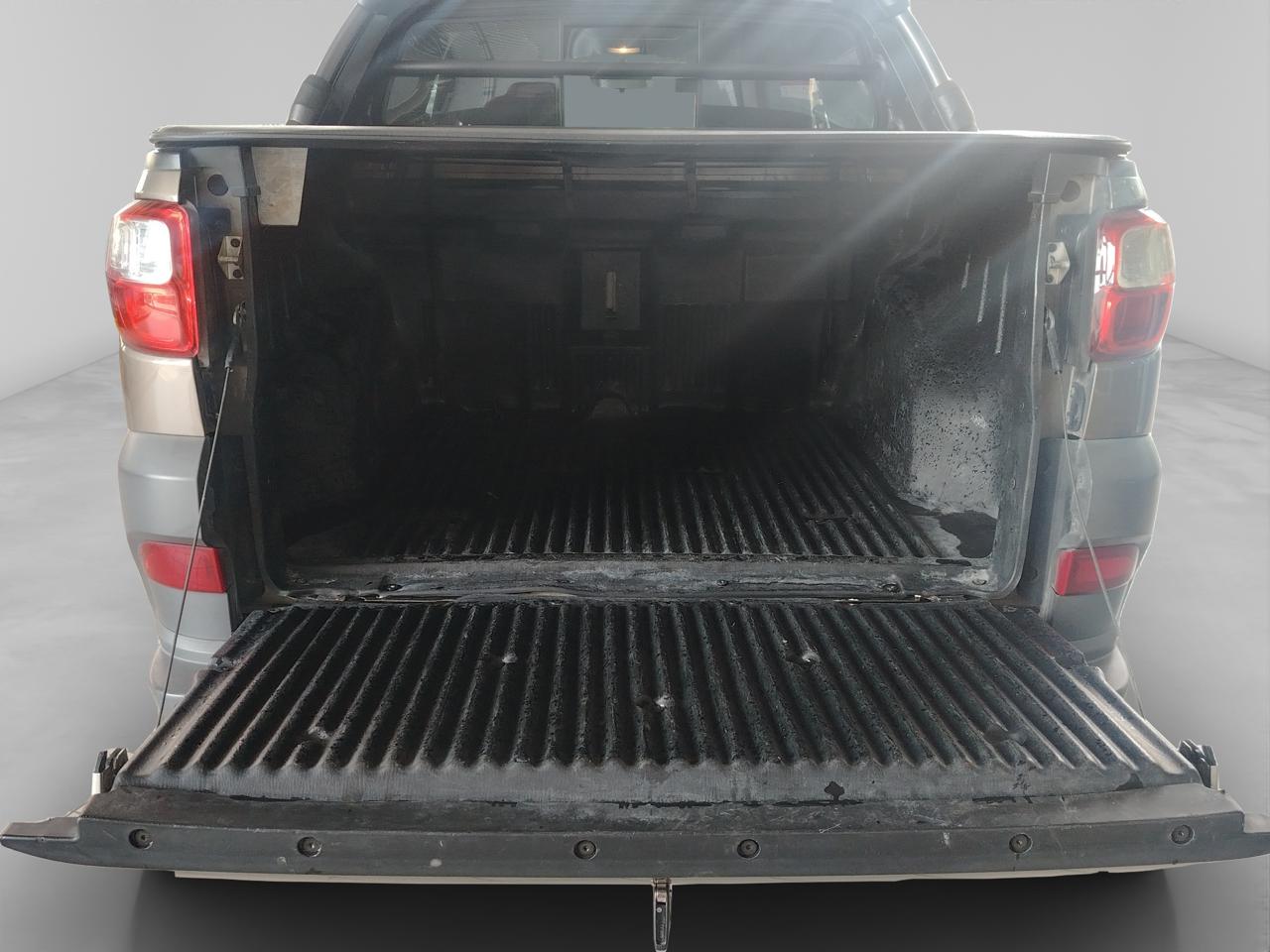 2020 Chrysler 200 CLUB CAB