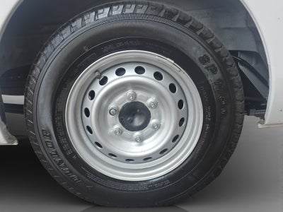 2024 Nissan Urvan 2.5 Panel Amplia AA Mt