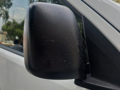 2024 Nissan Urvan 2.5 Panel Amplia AA Mt