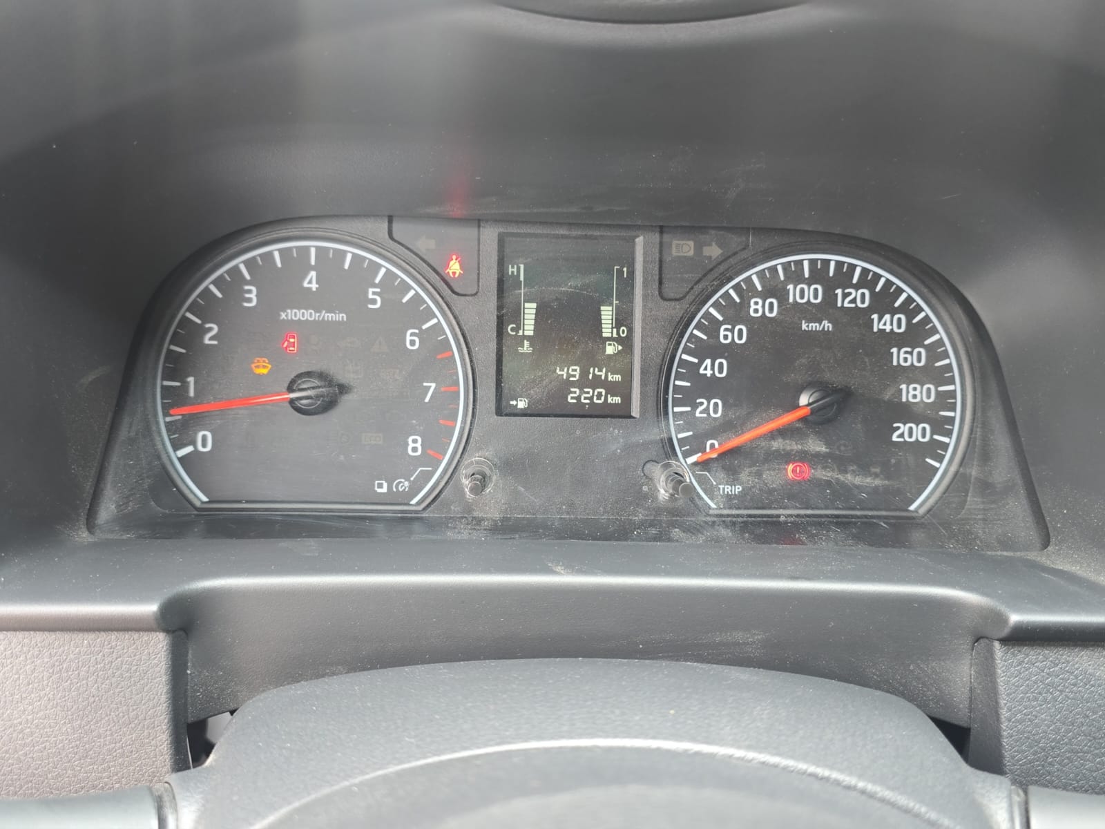 2024 Nissan Urvan 2.5 Panel Amplia AA Mt