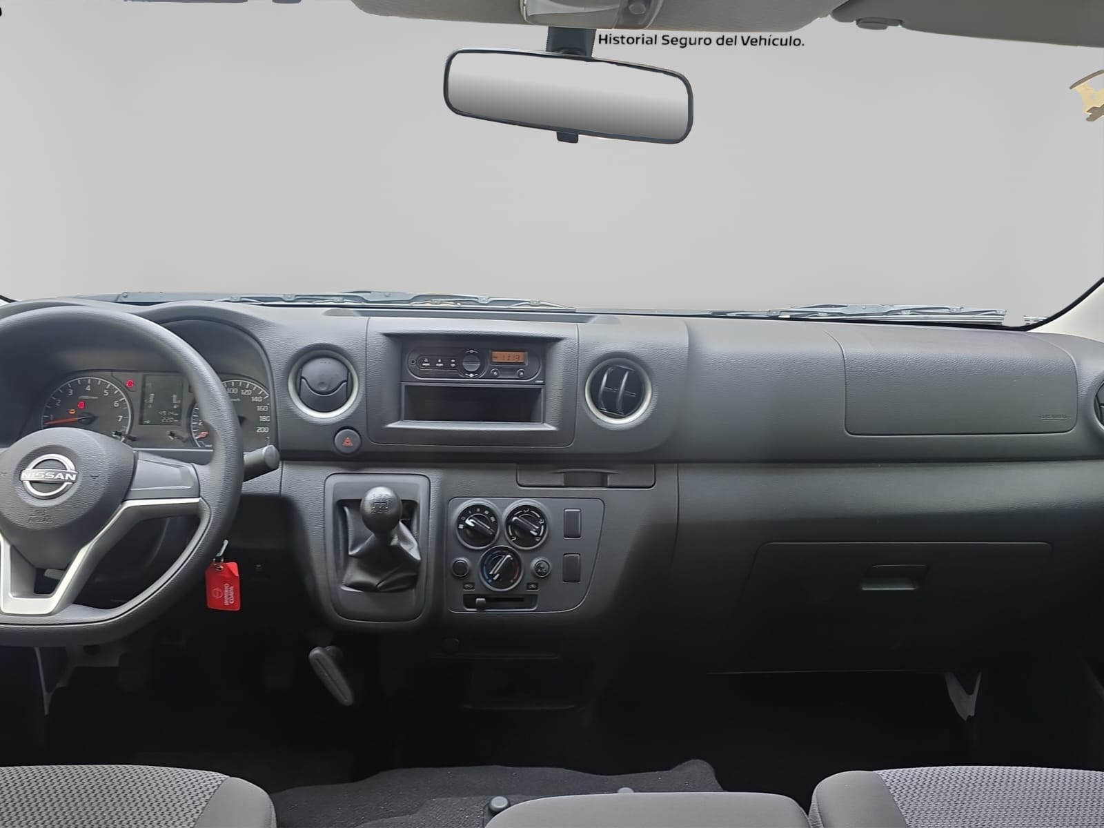 2024 Nissan Urvan 2.5 Panel Amplia AA Mt