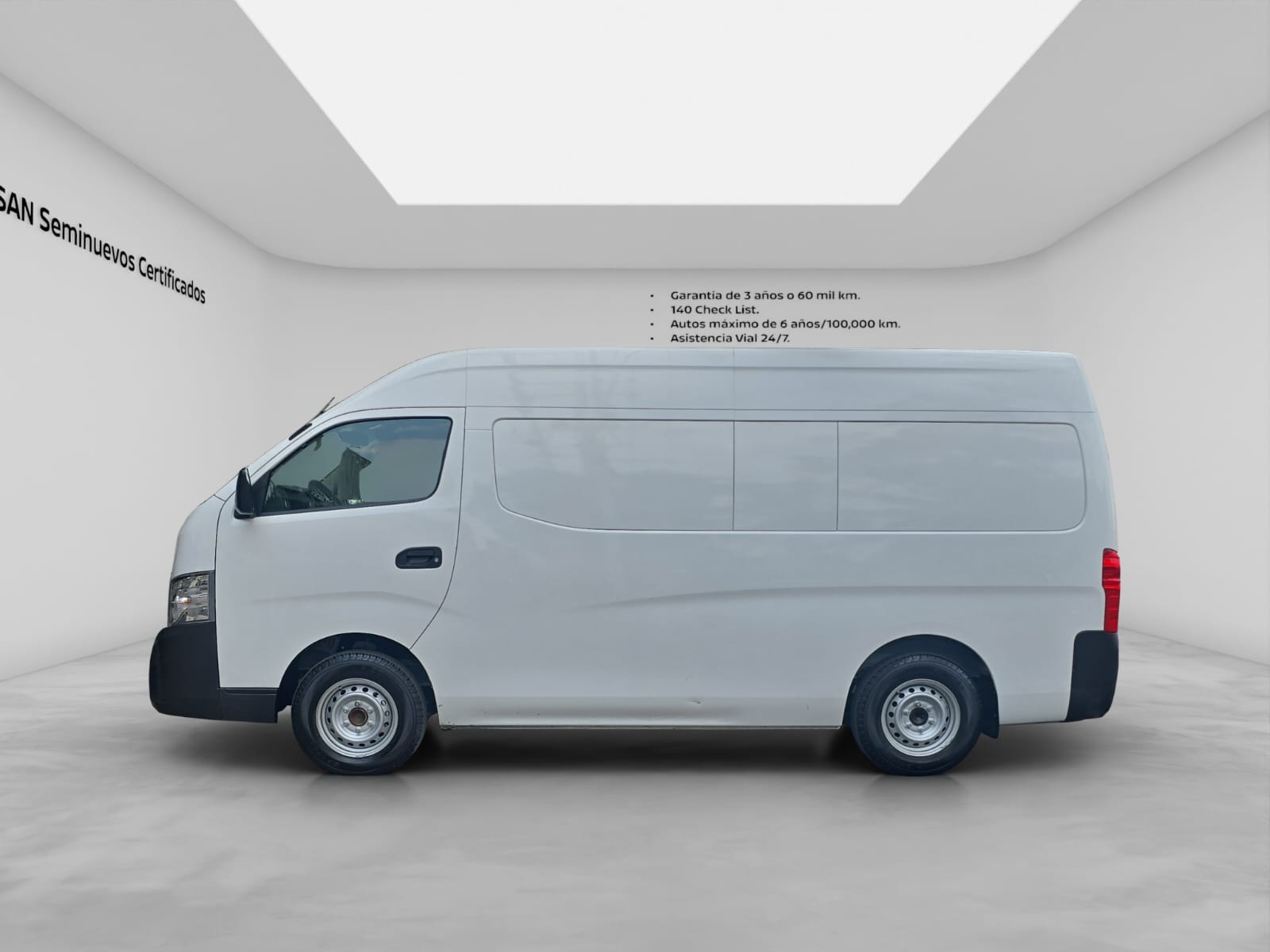 2024 Nissan Urvan 2.5 Panel Amplia AA Mt