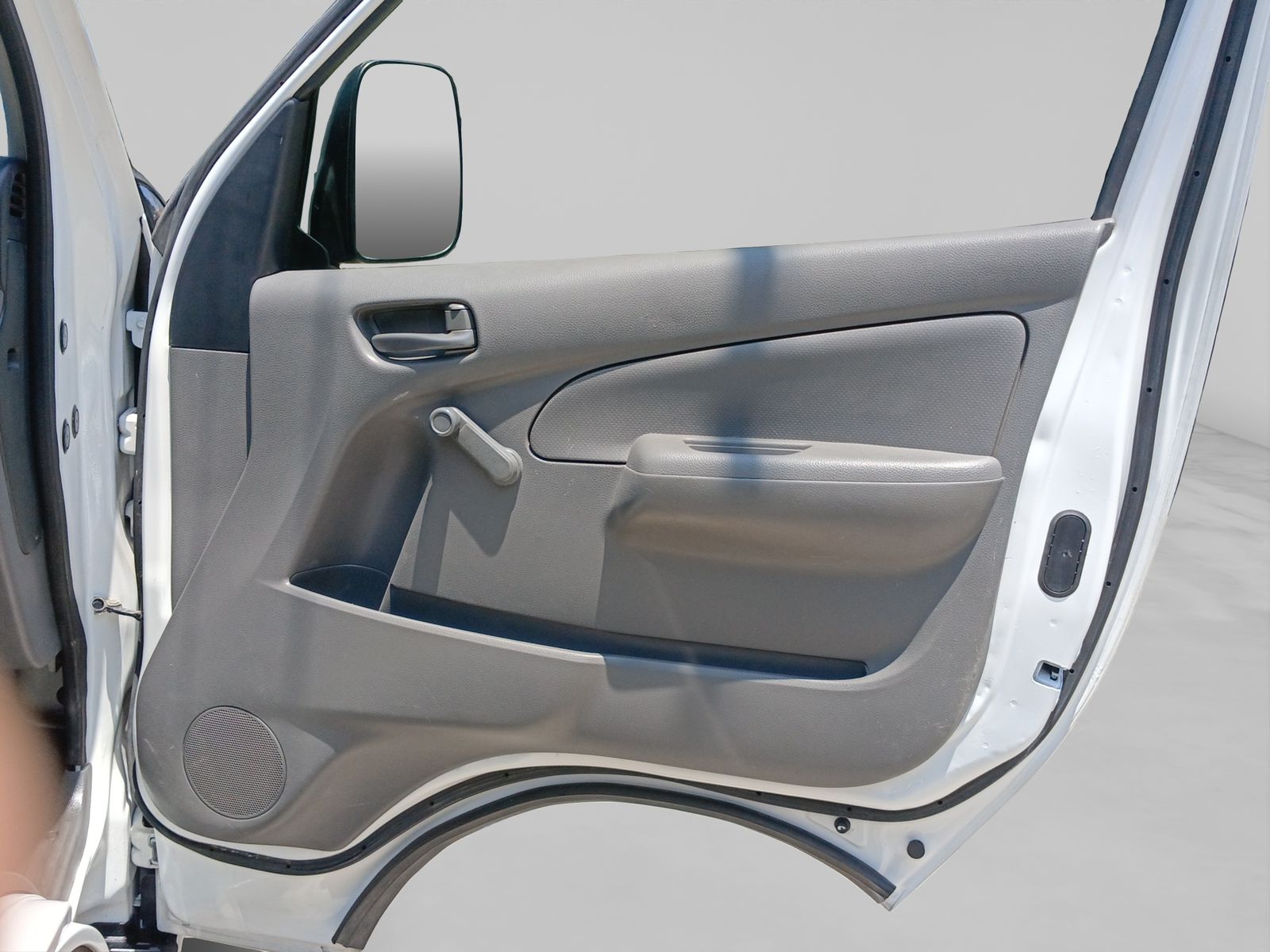 2022 Nissan Urvan 2.5 Panel Ventanas Amplia Paquete Seguridad Mt