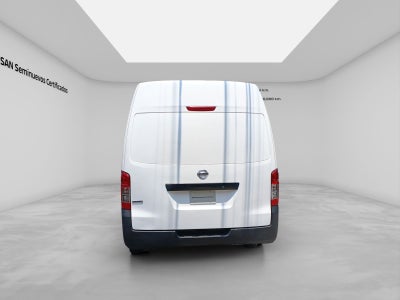2022 Nissan Urvan 2.5 Panel Ventanas Amplia Paquete Seguridad Mt