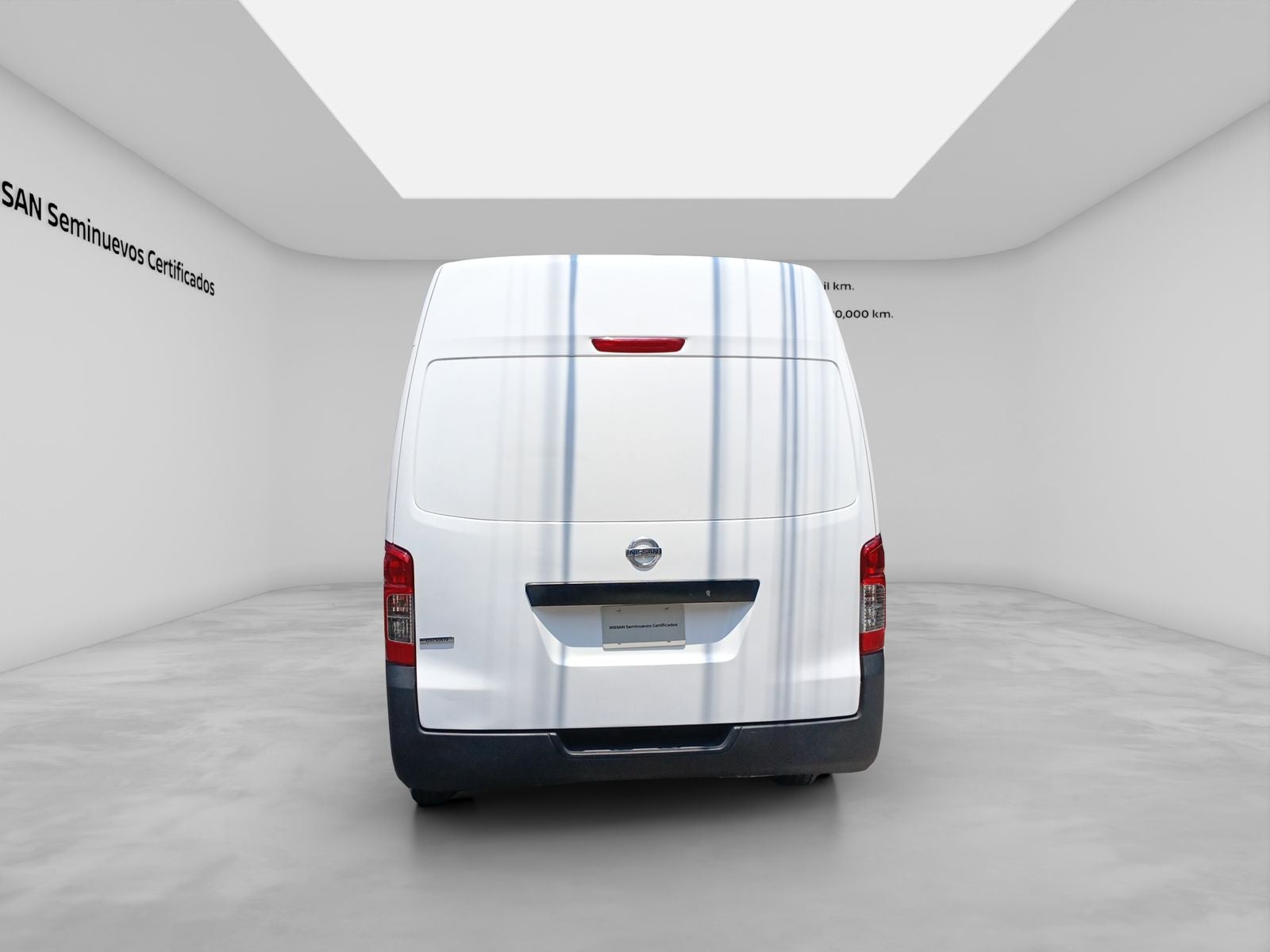2022 Nissan Urvan 2.5 Panel Ventanas Amplia Paquete Seguridad Mt