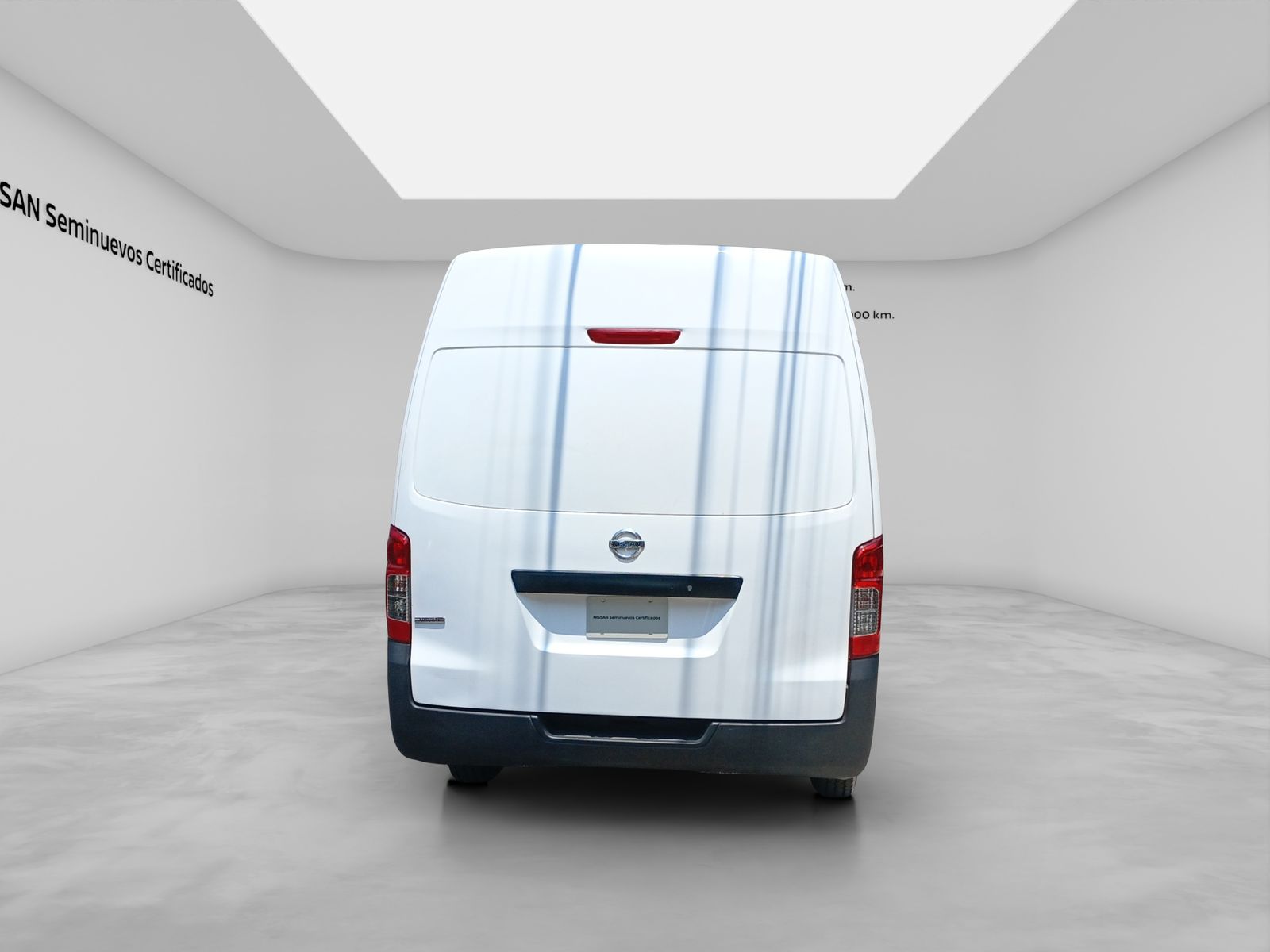 2022 Nissan Urvan 2.5 Panel Ventanas Amplia Paquete Seguridad Mt