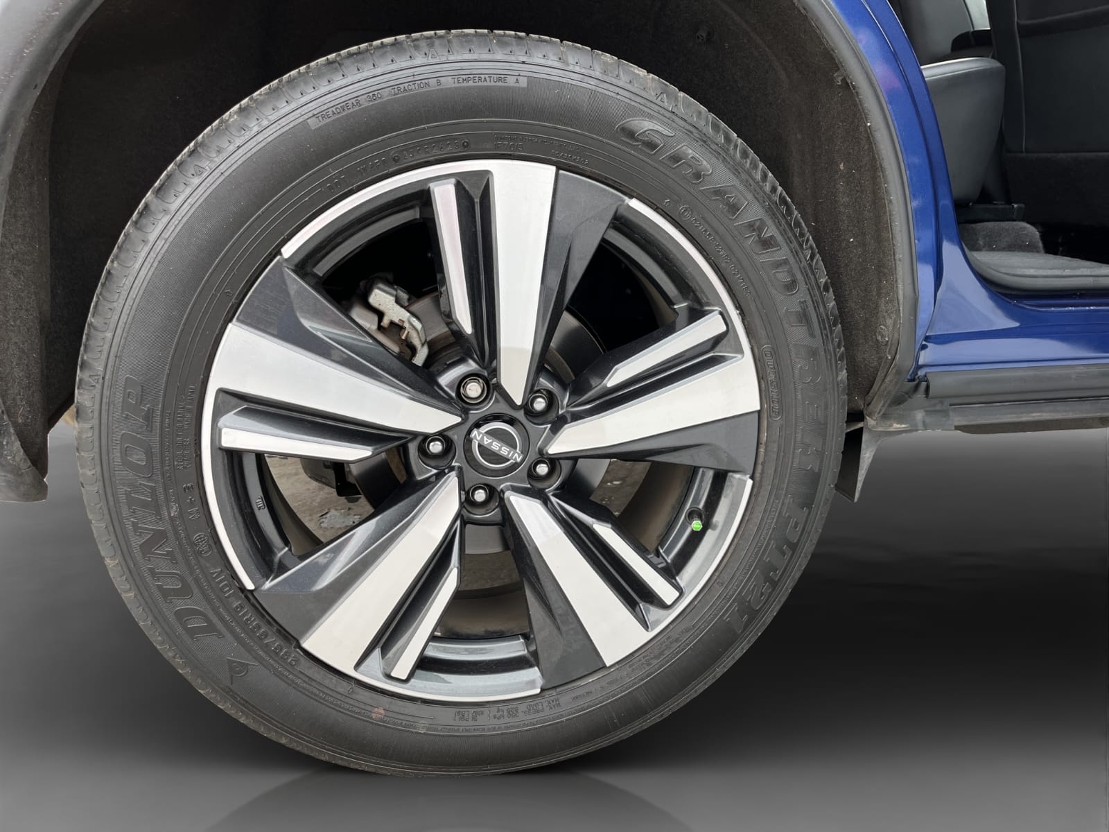 2023 Nissan X-Trail 2.5 Platinum 2 Filas At