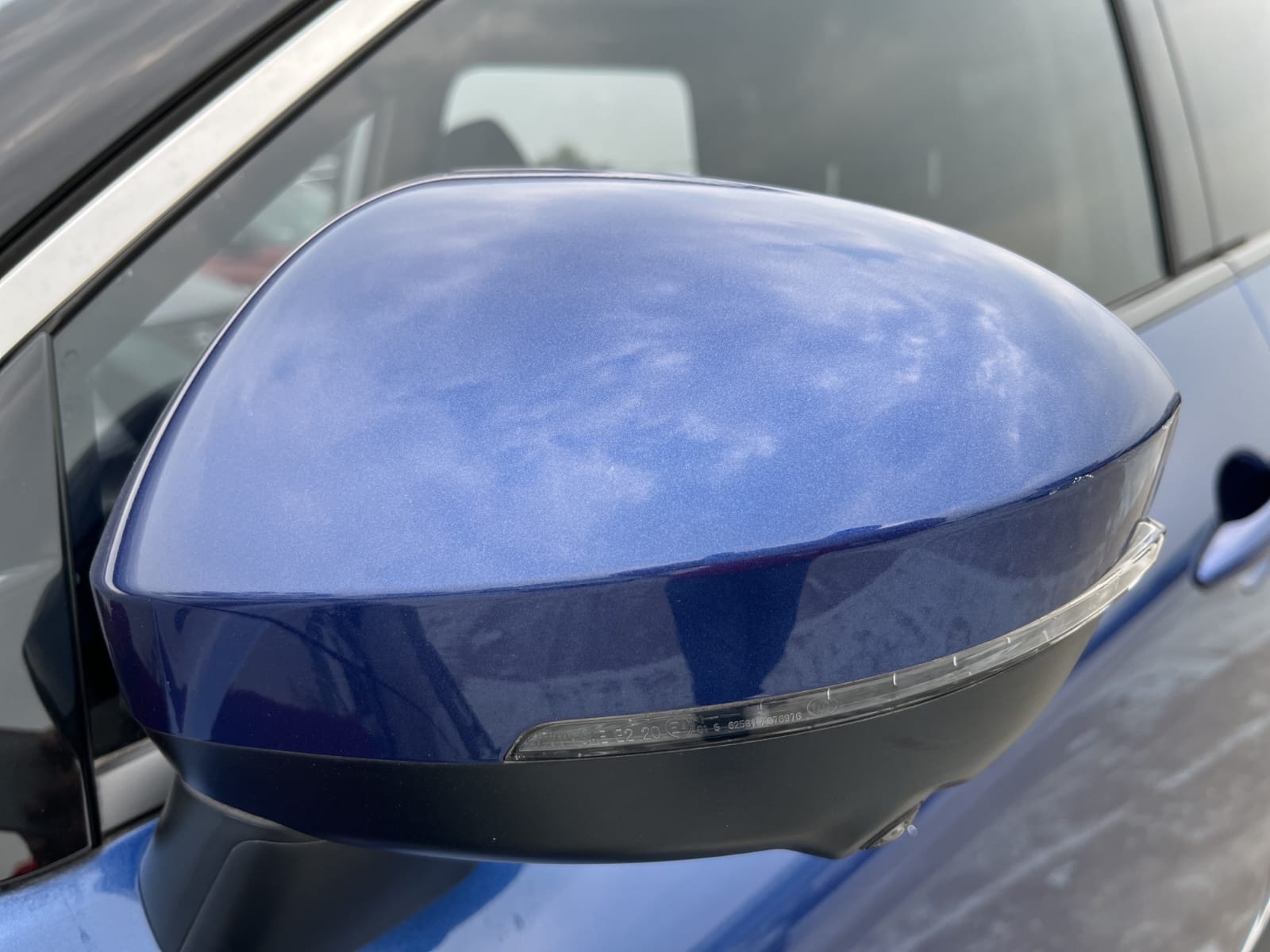 2023 Nissan X-Trail 2.5 Platinum 2 Filas At