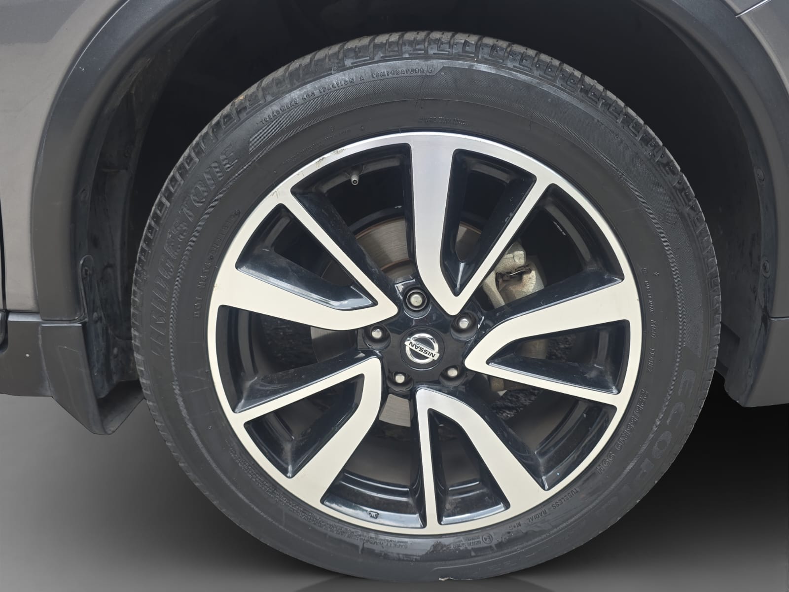 2020 Nissan X-Trail 2.5 Exclusive 2 Filas Cvt