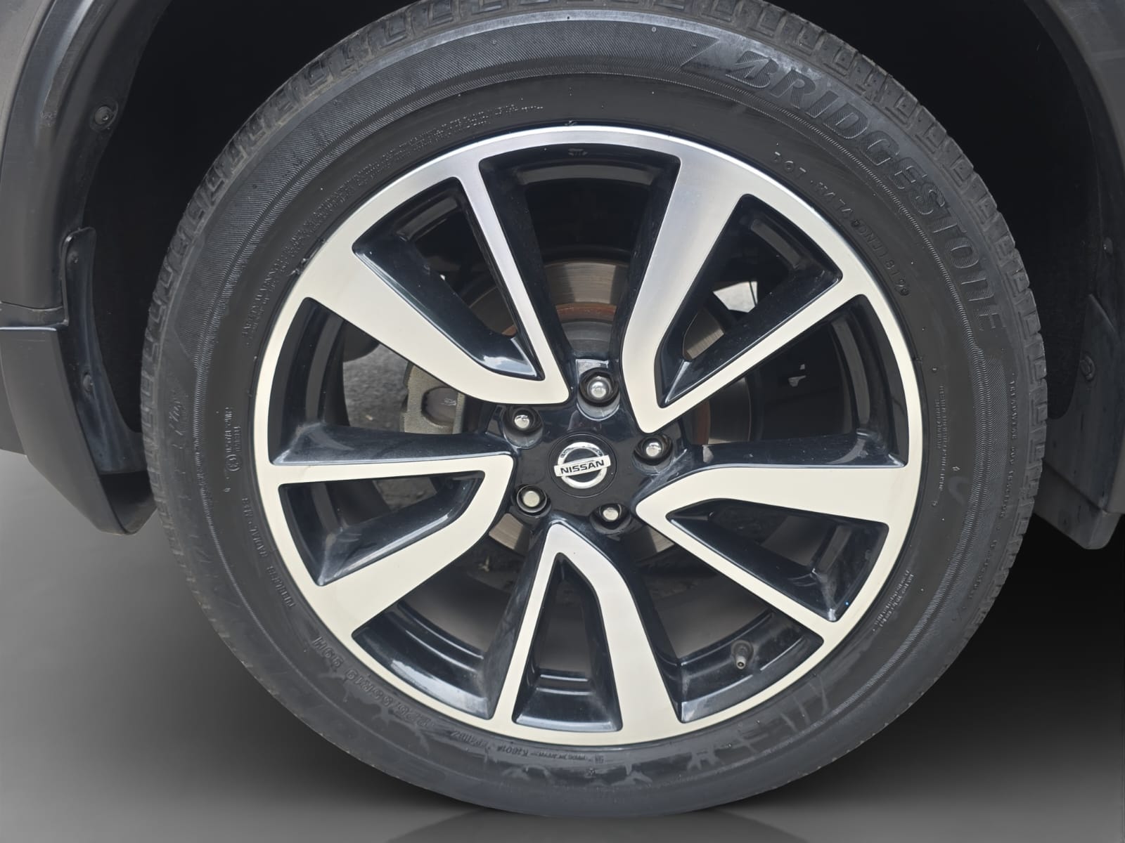 2020 Nissan X-Trail 2.5 Exclusive 2 Filas Cvt