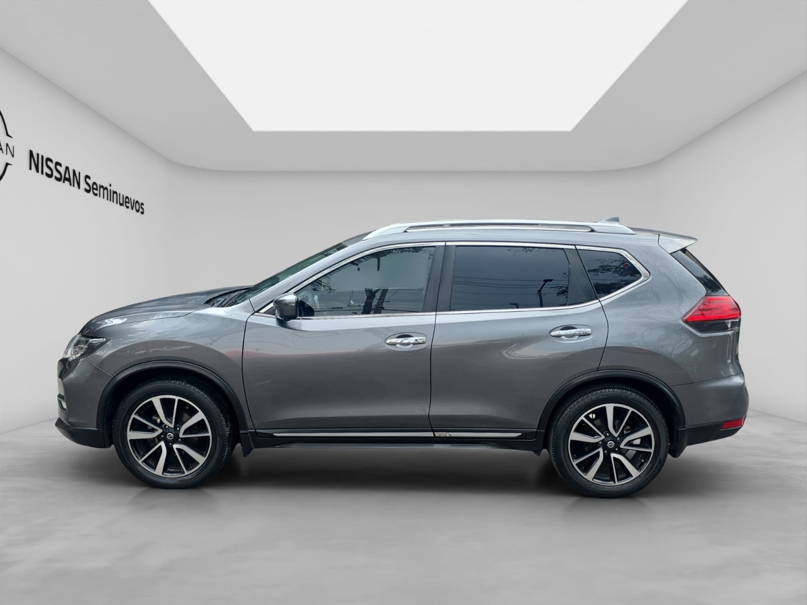 2020 Nissan X-Trail 2.5 Exclusive 2 Filas Cvt