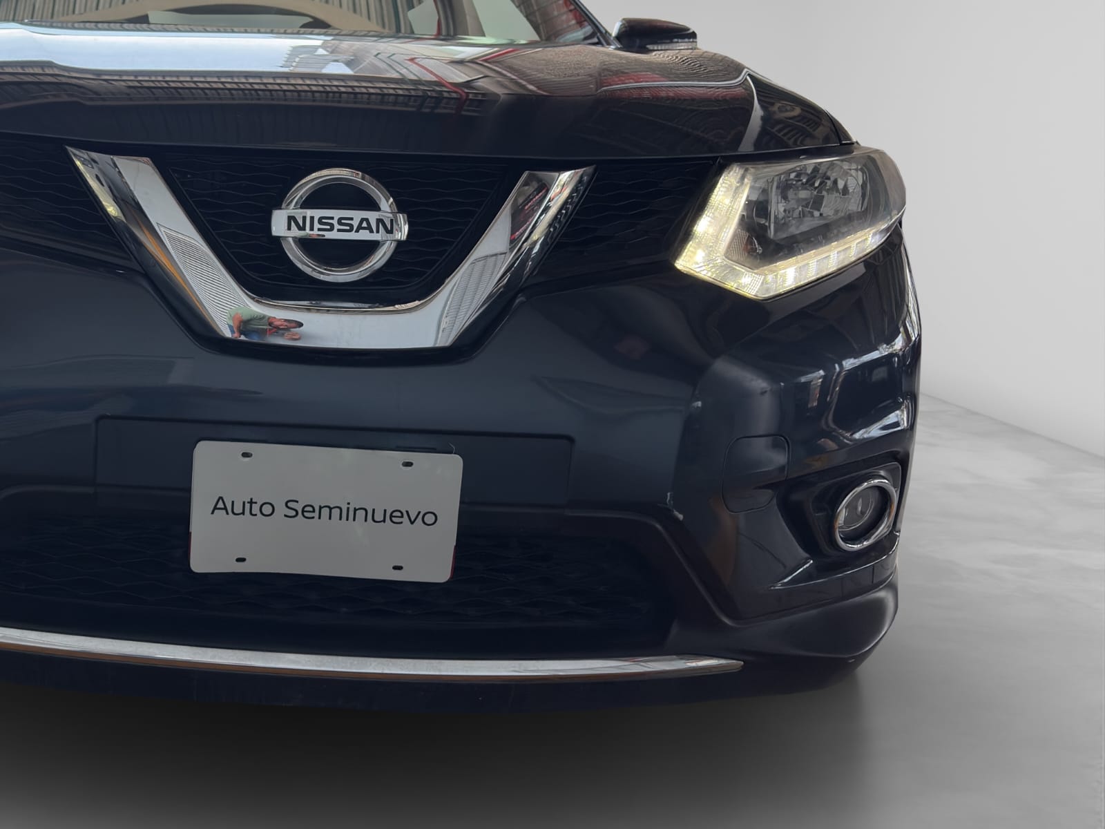 2016 Nissan X-Trail 2.5 Advance 2 Filas Cvt