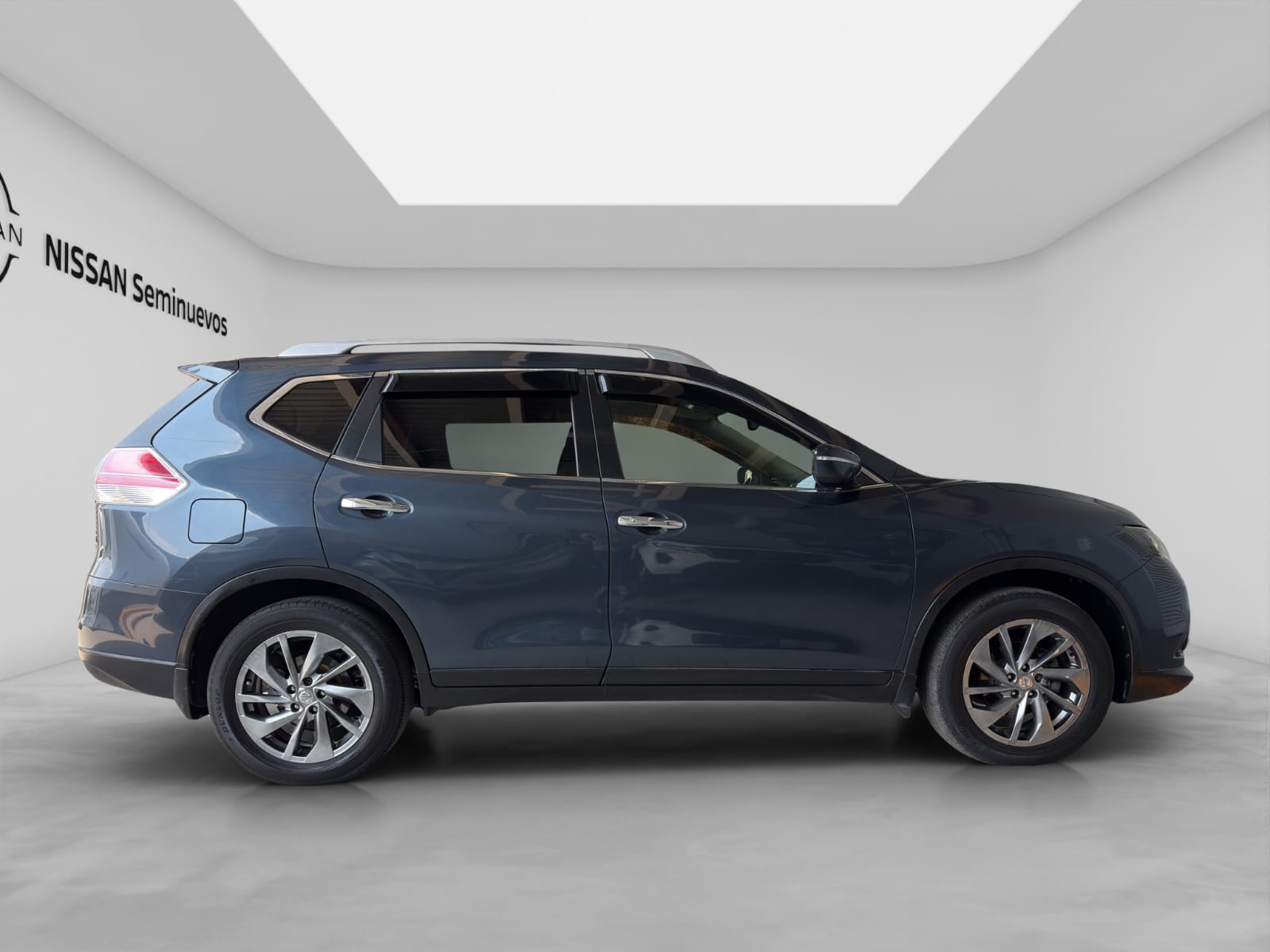 2016 Nissan X-Trail 2.5 Advance 2 Filas Cvt