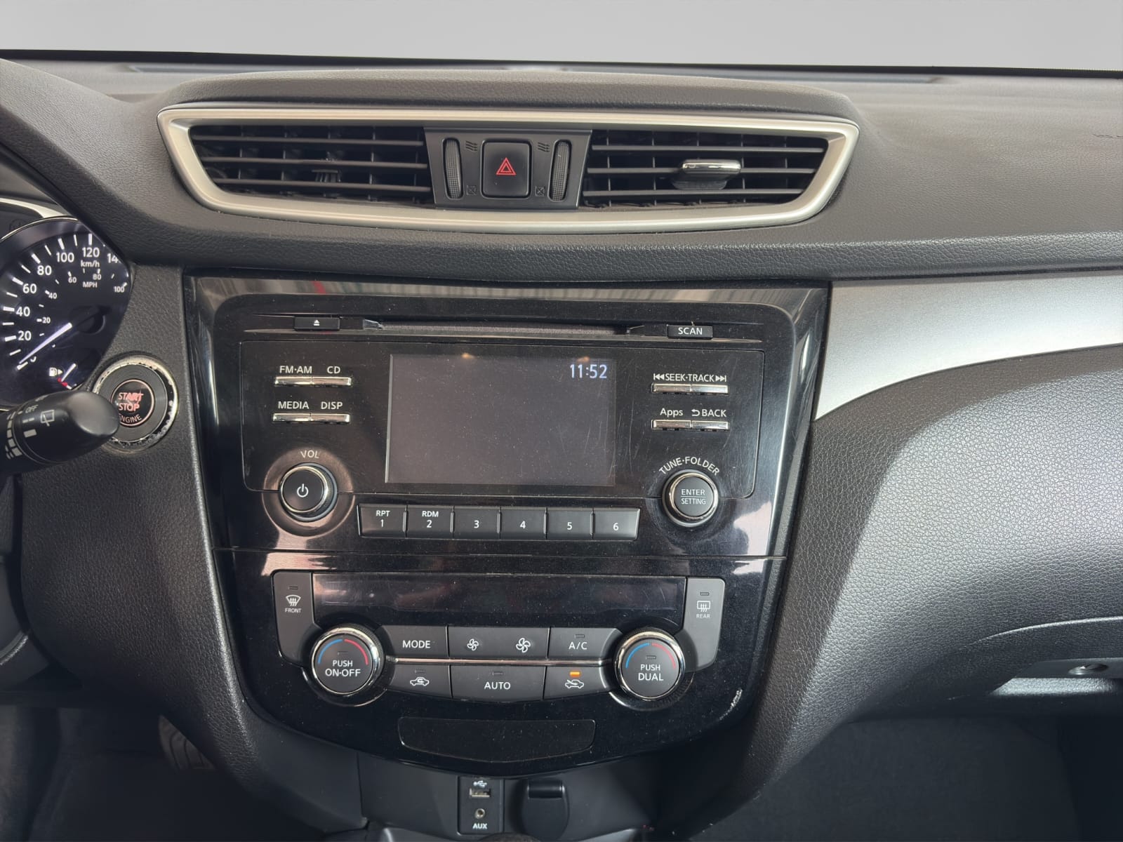 2016 Nissan X-Trail 2.5 Advance 2 Filas Cvt