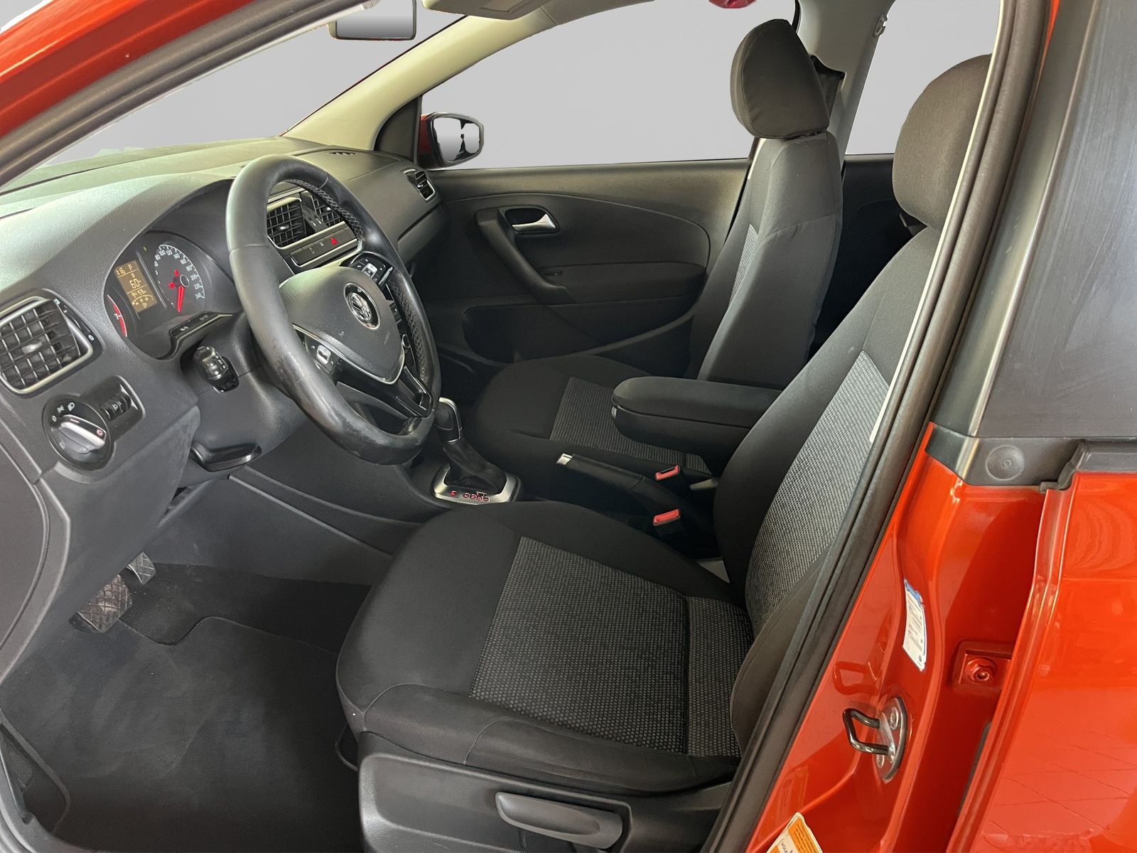 2016 Volkswagen Polo 1.2 Tsi At