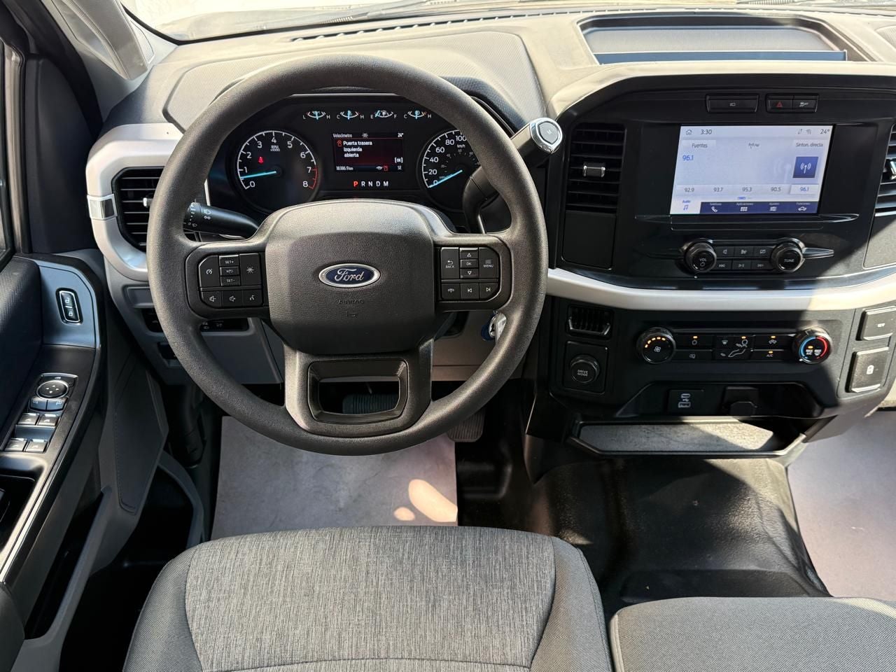 2023 Ford F-150 3.3 XL Doble Cabina V6 4x2 At