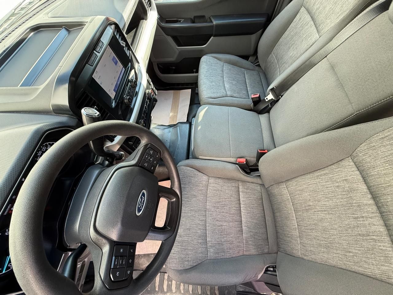 2023 Ford F-150 3.3 XL Doble Cabina V6 4x2 At