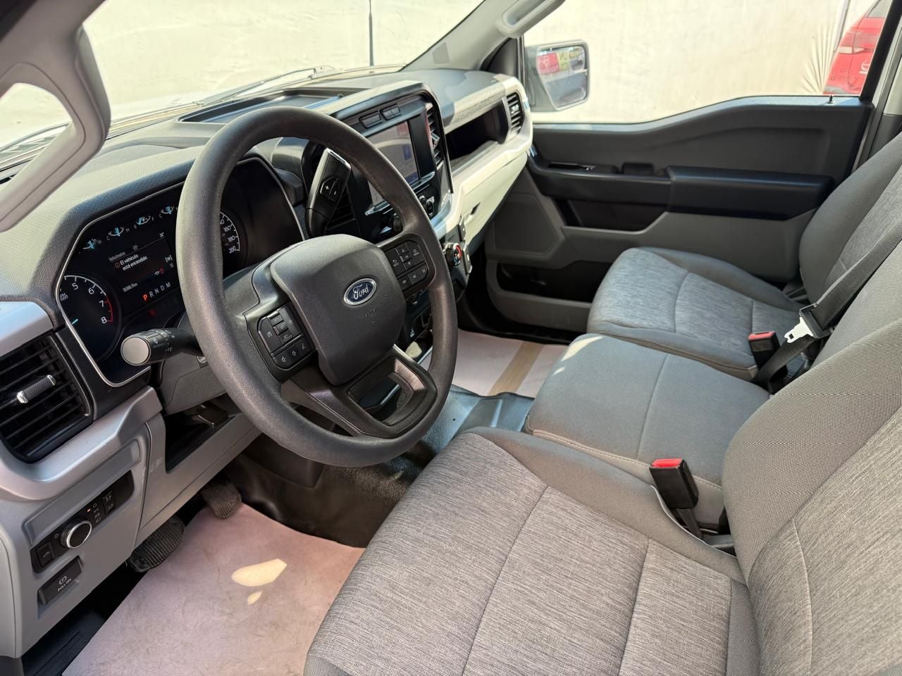 2023 Ford F-150 3.3 XL Doble Cabina V6 4x2 At