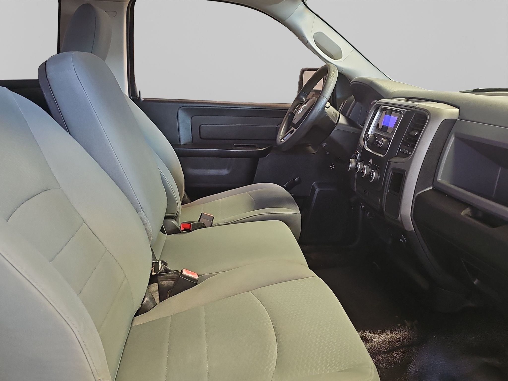 2020 RAM 1500 3.3 V6 XL Crew Cab 4x2 At