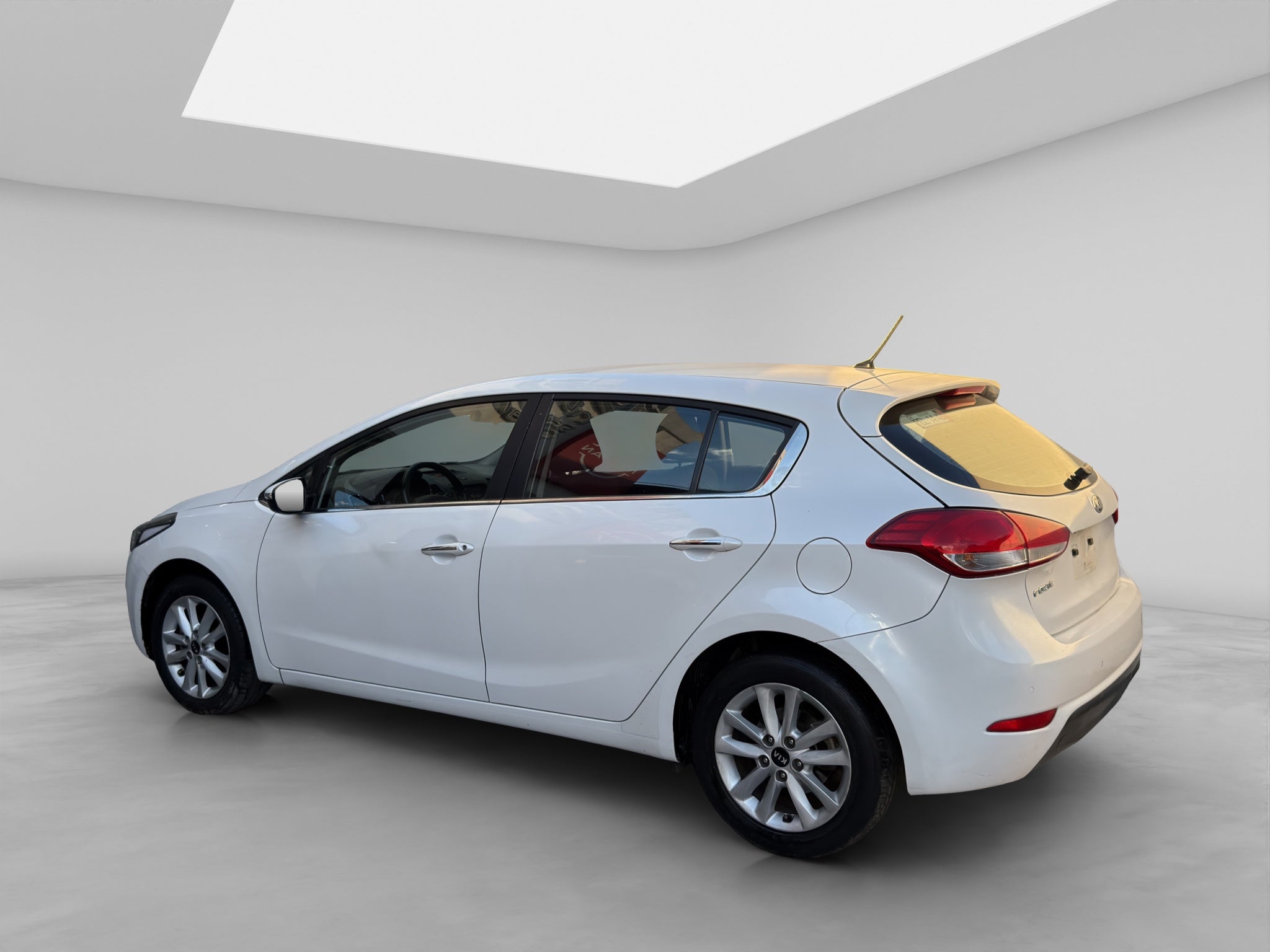 2018 Kia Forte 2.0 Hb 5 p Ex Mt