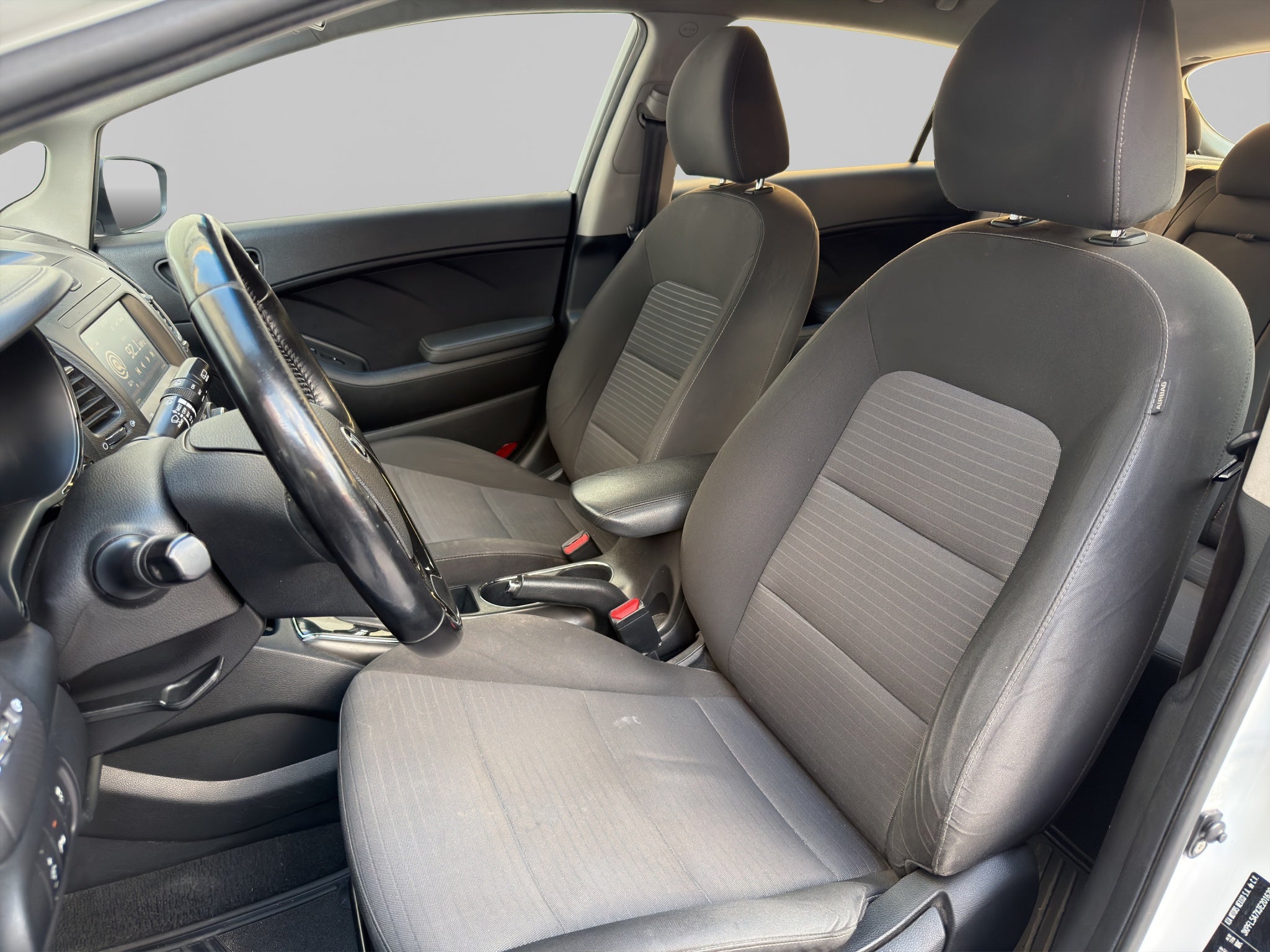 2018 Kia Forte 2.0 Hb 5 p Ex Mt