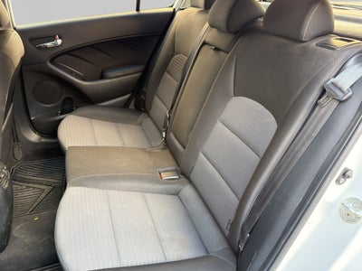 2018 Kia Forte 2.0 Hb 5 p Ex Mt