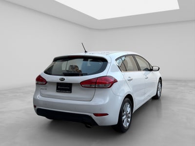 2018 Kia Forte 2.0 Hb 5 p Ex Mt