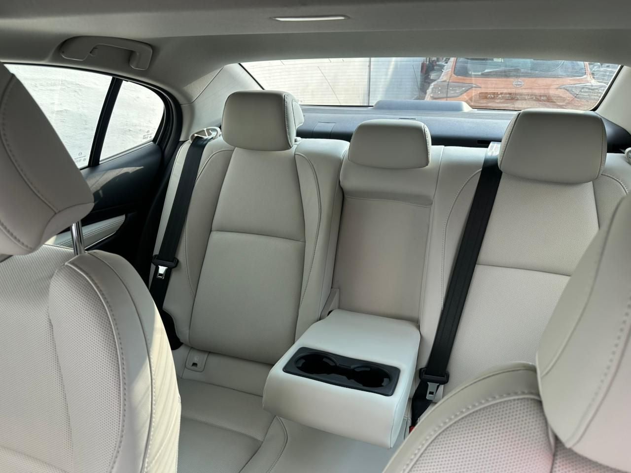 2025 Mazda Mazda 3 2.5 Signature Hb At