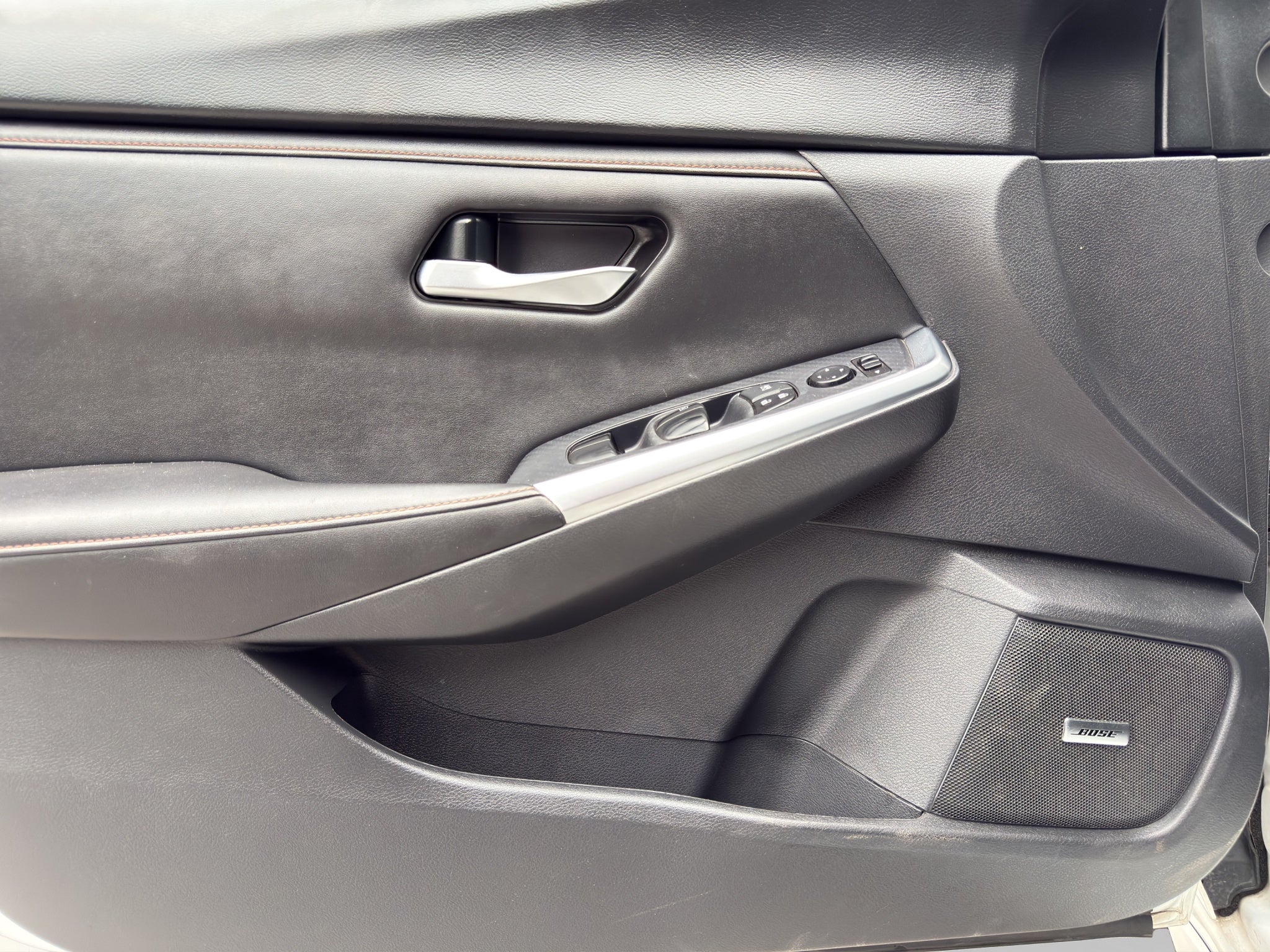 2023 Nissan Sentra 2.0 SR Bi-Tono At