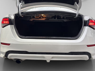 2023 Nissan Sentra 2.0 SR Bi-Tono At
