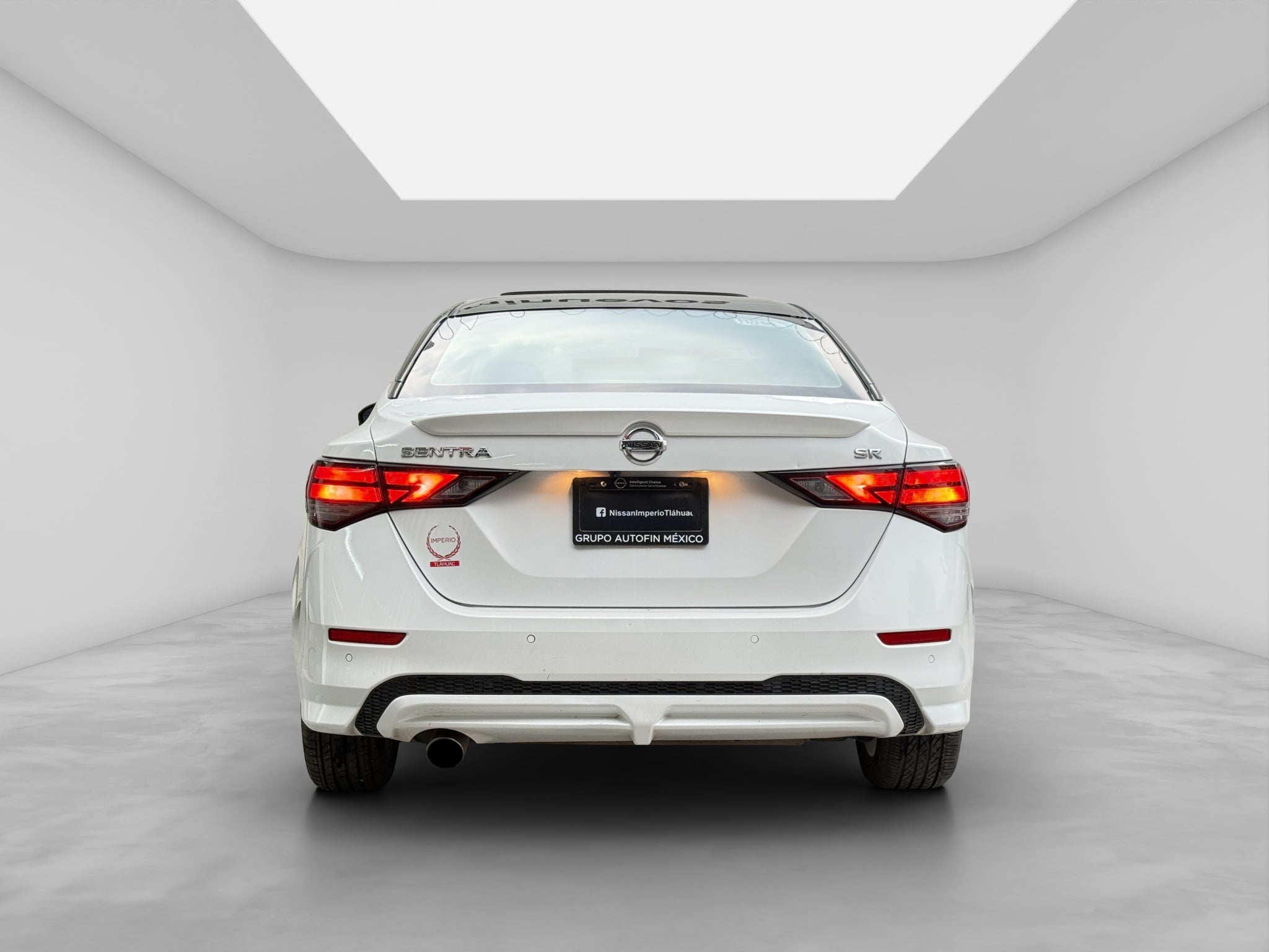 2023 Nissan Sentra 2.0 SR Bi-Tono At