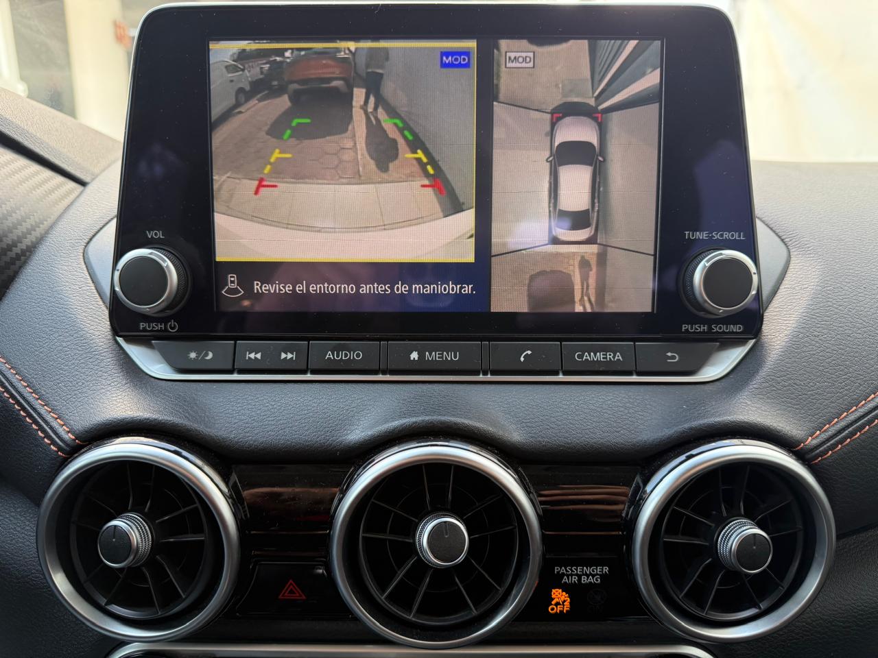 2023 Nissan Sentra 2.0 SR Bi-Tono At