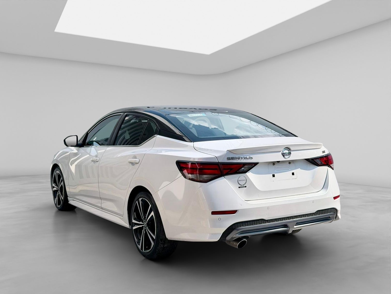 2023 Nissan Sentra 2.0 SR Bi-Tono At