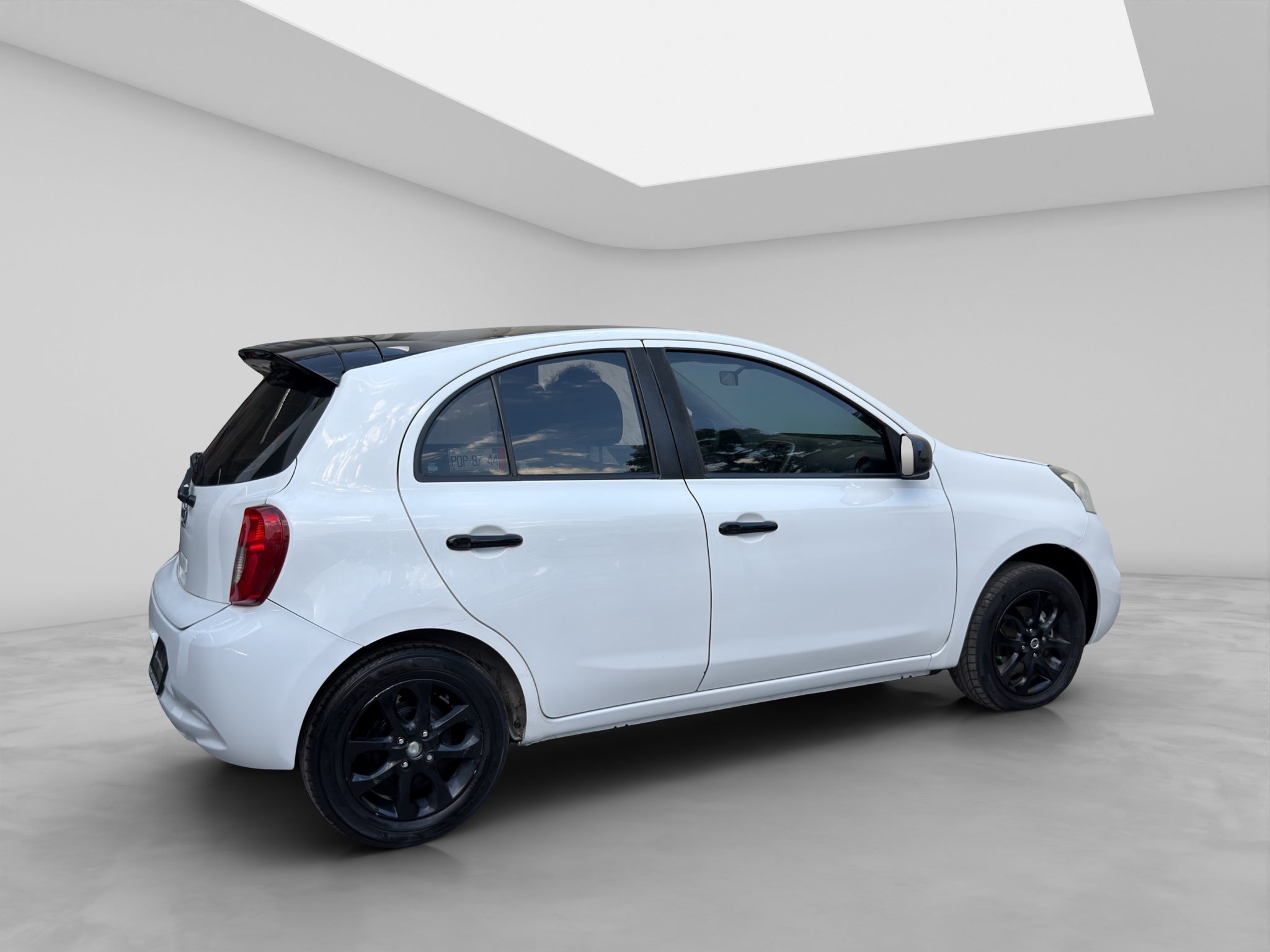 2018 Nissan March 1.6 Advance Duo Mt